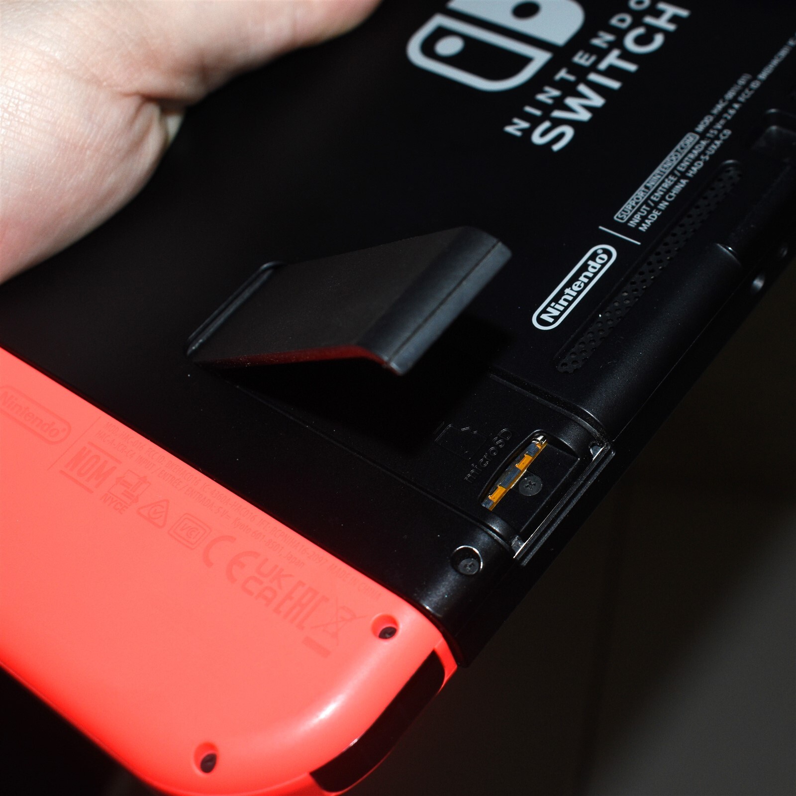 Nintendo Switch w/Blue & Red JoyCons