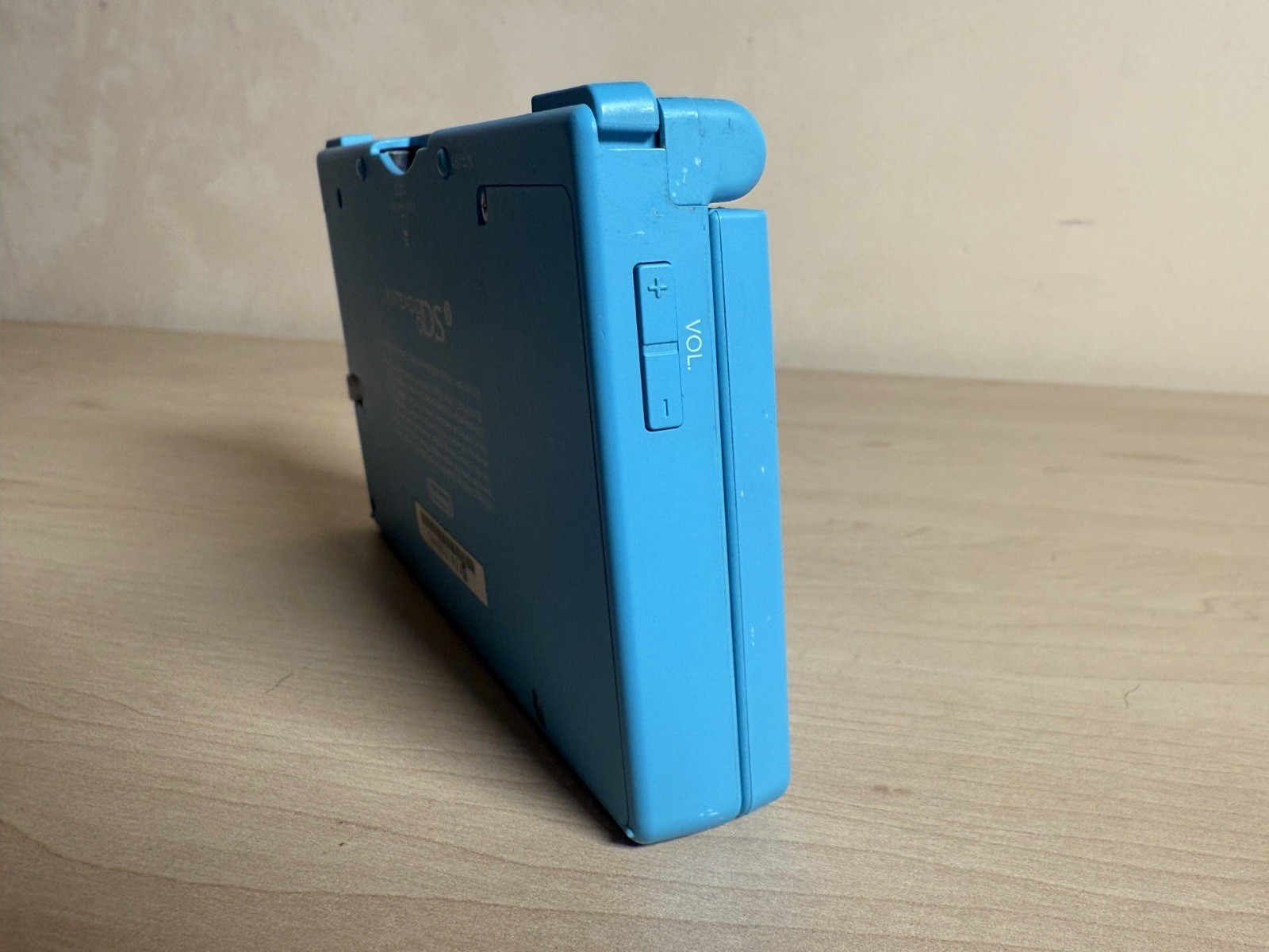 Nintendo DSi Blue Handheld Console With 5 Games, Charger, And Stylus Pack