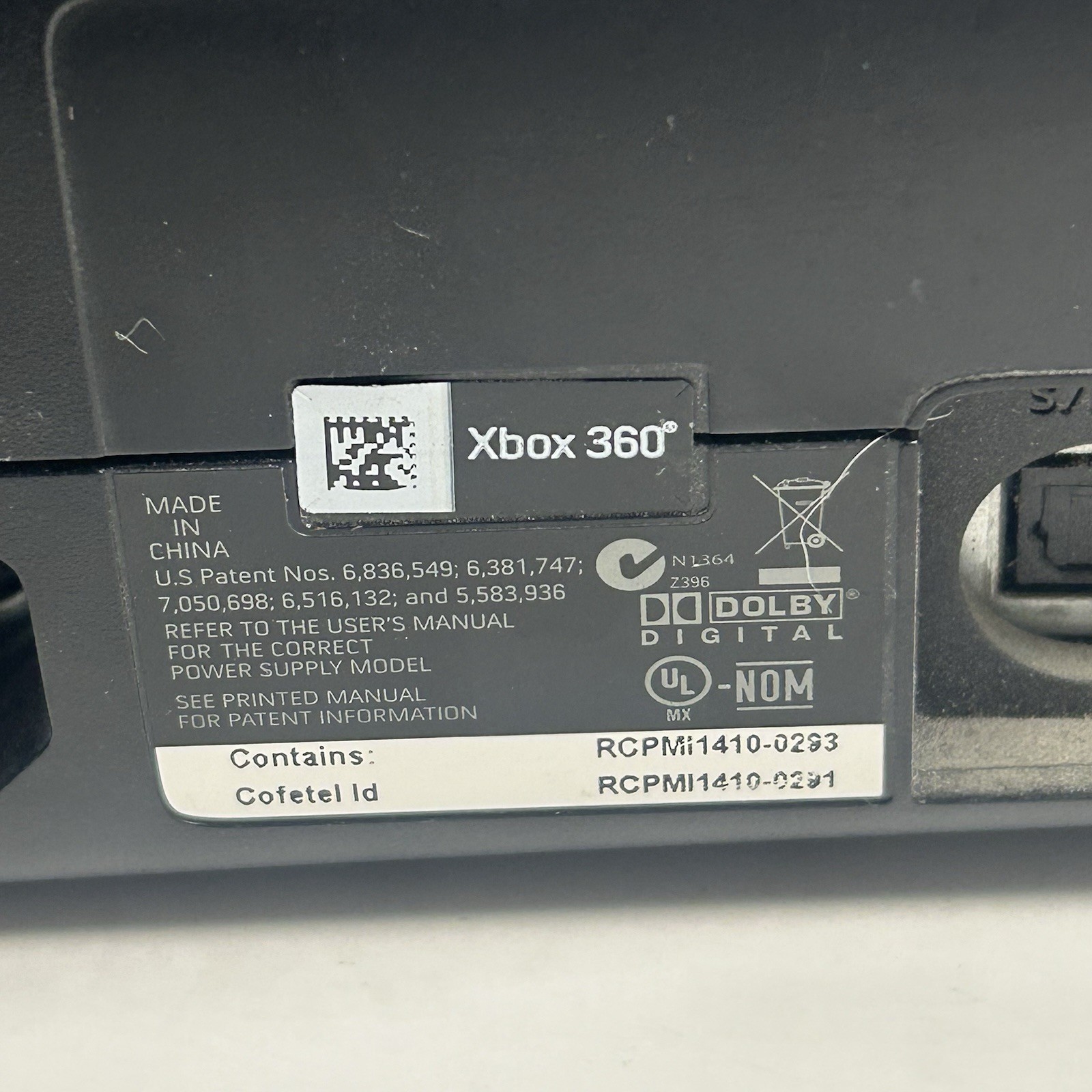 Huge Microsoft Xbox 360 S Slim 4GB Console Bundle w/ Drive, Cables, Gamepad, Mor