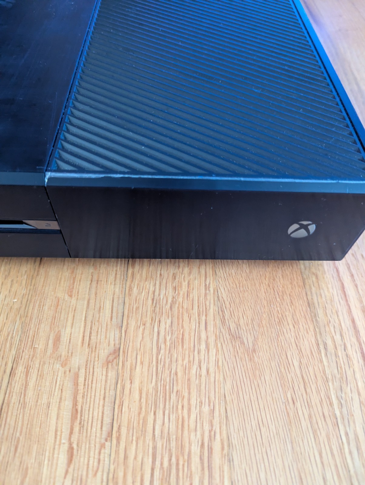 Microsoft Xbox One 500GB Black Console Model 1540 With OEM Power Supply Bundle