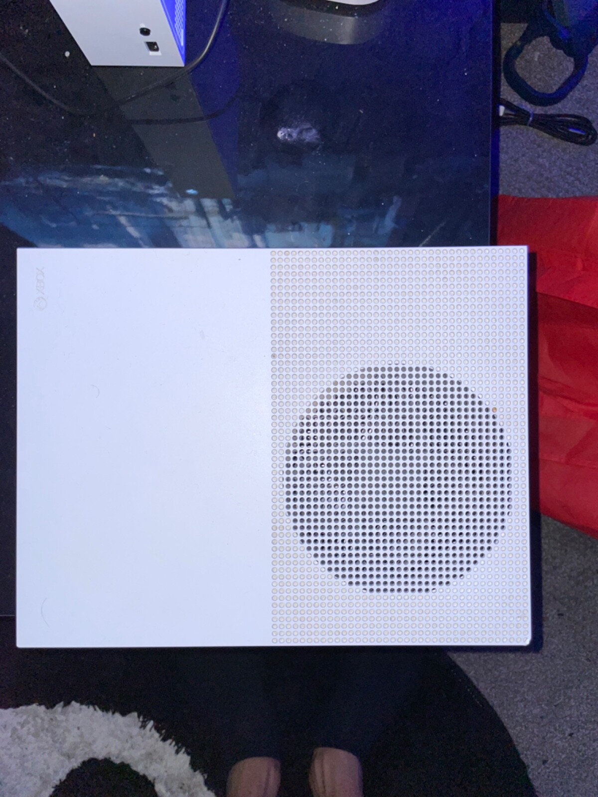 Xbox One S 1TB Console – White (XBS1TB) Two Controllers , Hdmi Cord , Power Cord
