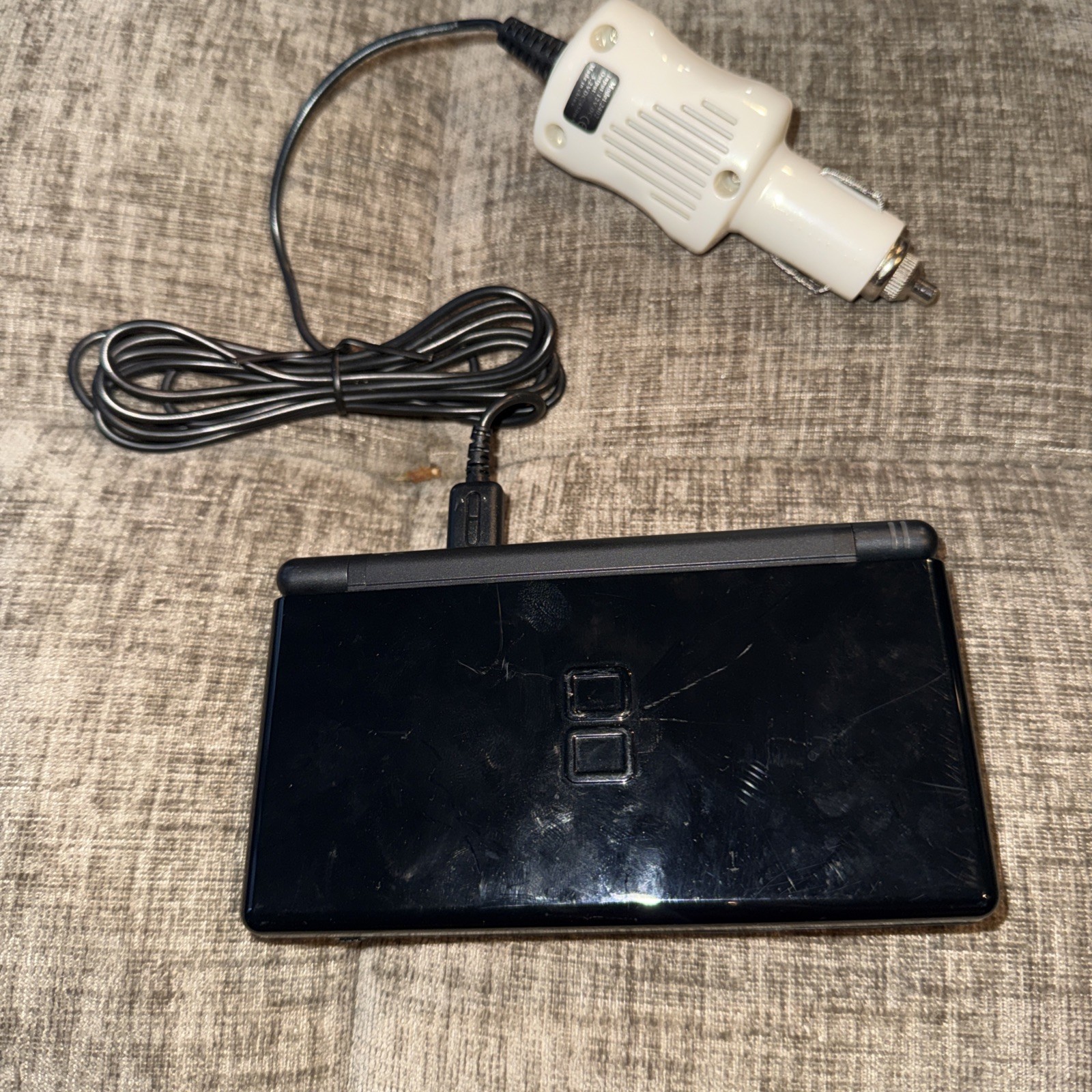 Nintendo DS Lite Glossy Black CLEAN car charging cord only