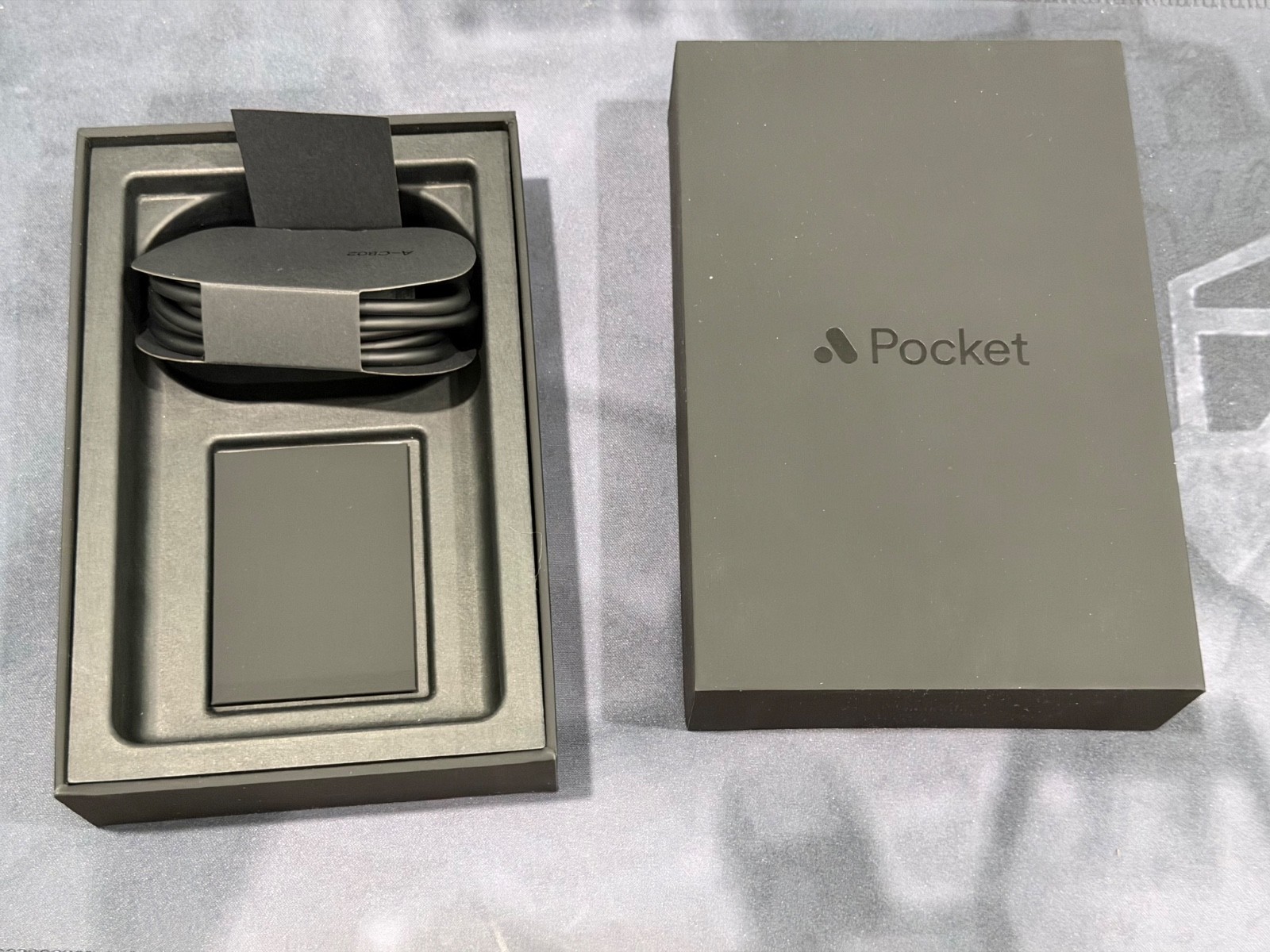Analogue Pocket (Black) + Everdrive Mini