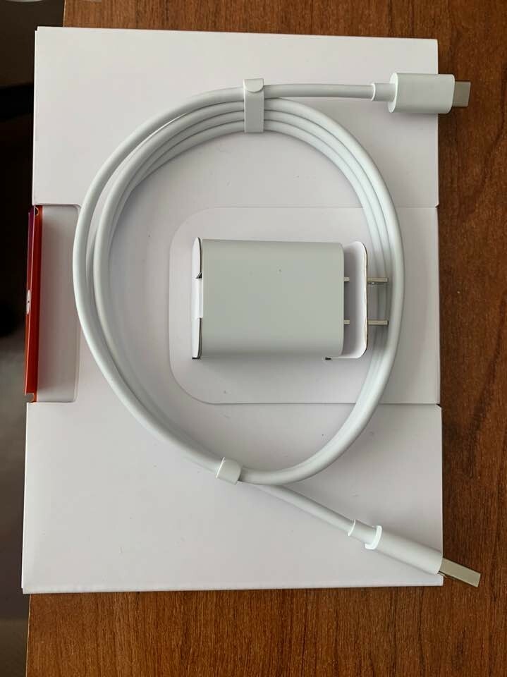 Google Stadia Premiere Edition Controller + Chromecast Ultra Pre-owned