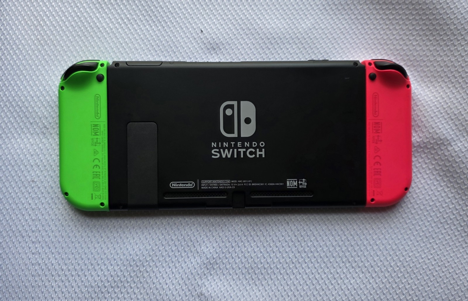 Nintendo Switch Console Neon Red/Green Joy-Con + Nitro Deck Controller