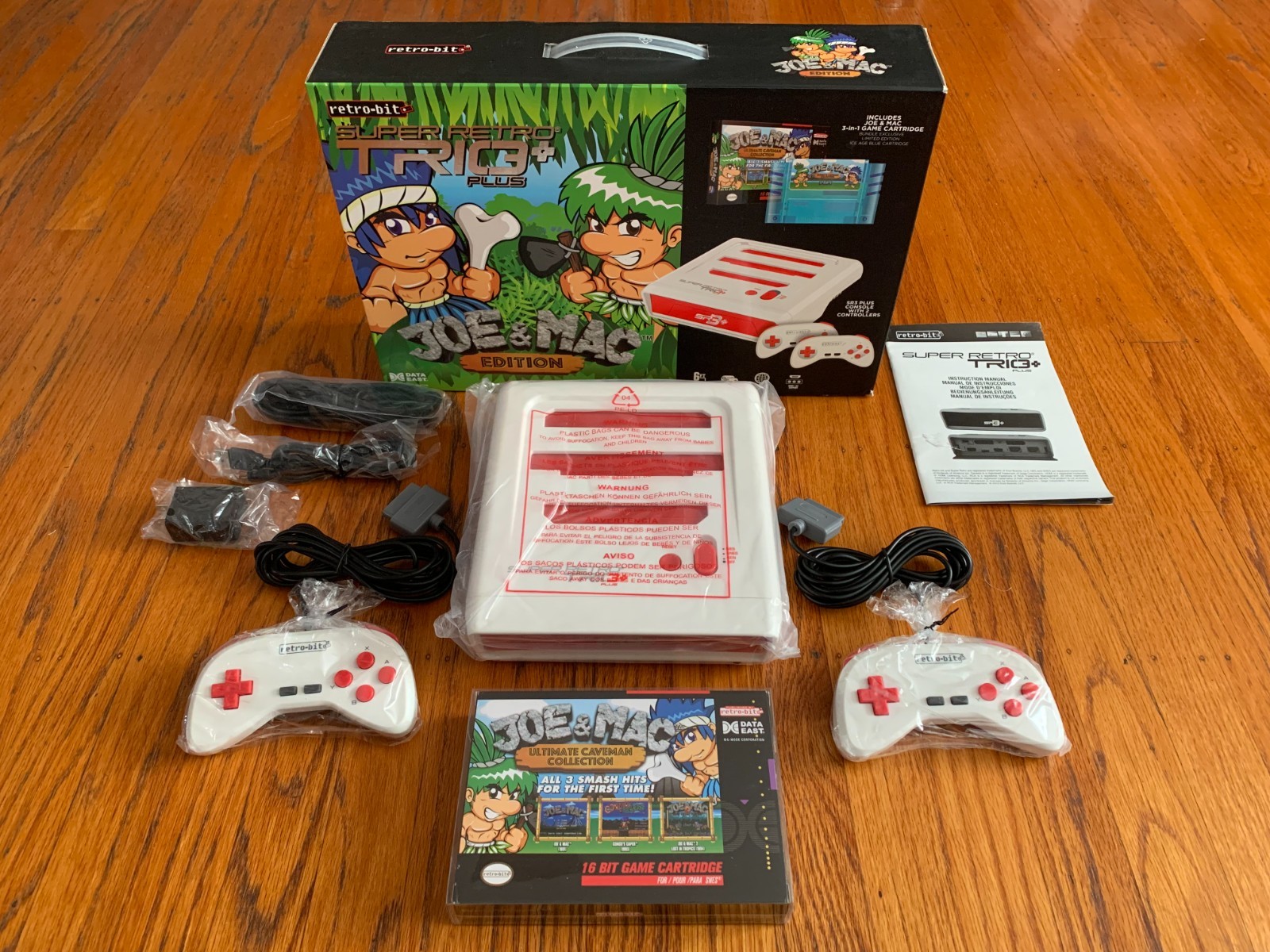 Retro-Bit Super Retro Trio Plus Joe & Mac Edition console system complete in box
