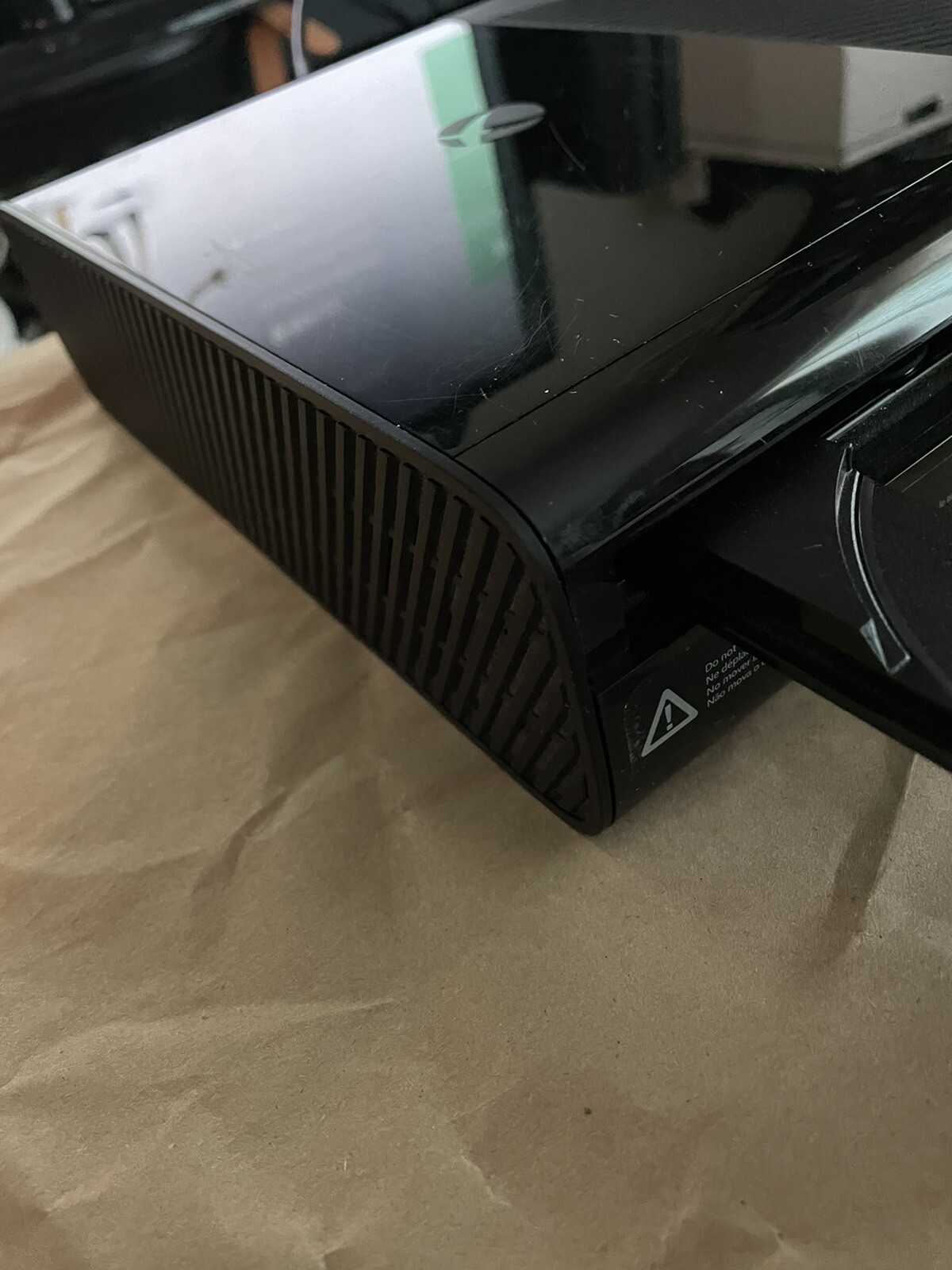 Xbox 360 E 4GB Black Console With One Control-No HDD& No Cord-“Complete Tested”