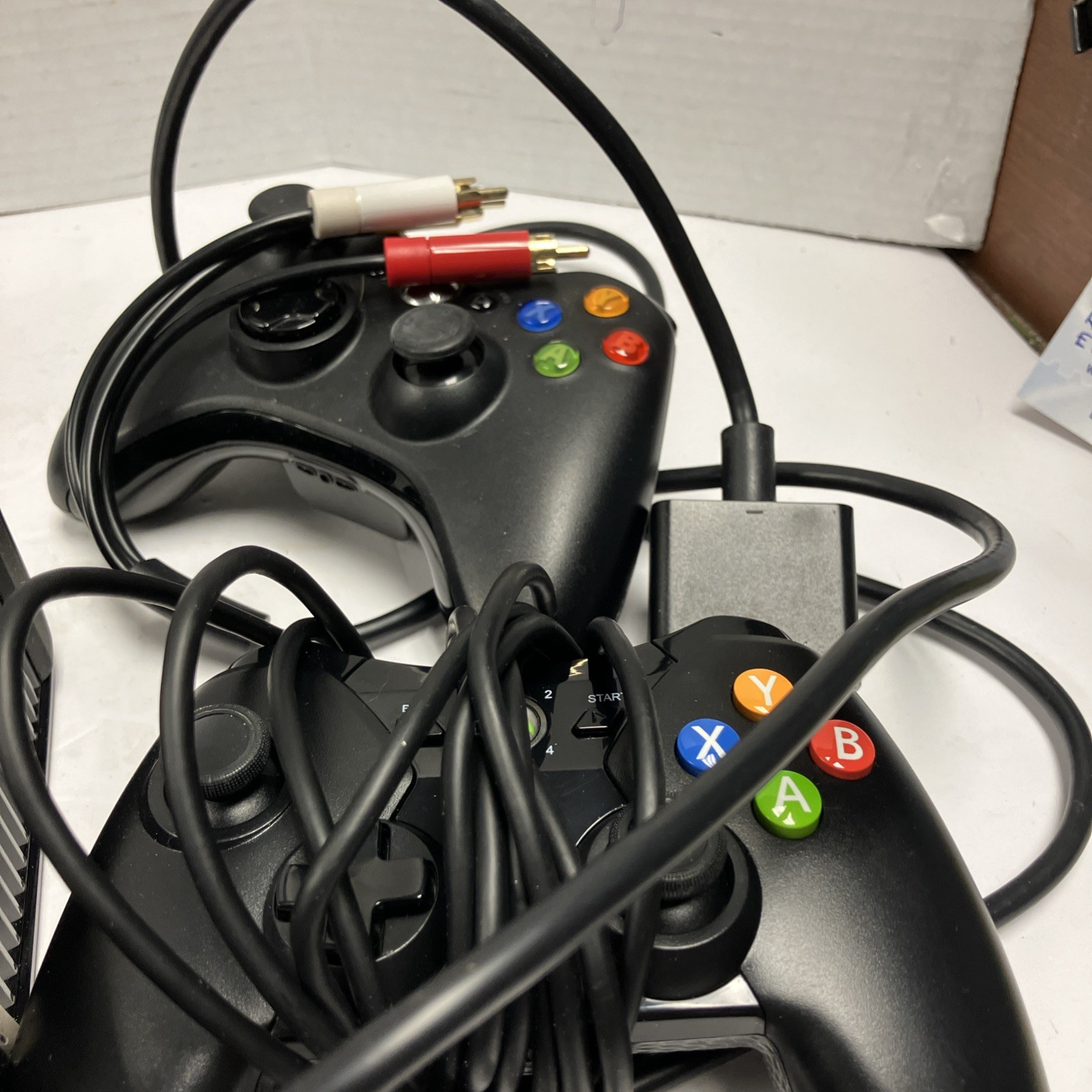 Microsoft Xbox 360 S Bundle – 2 Controllers With Cord In Box CLEAN POWERS ON