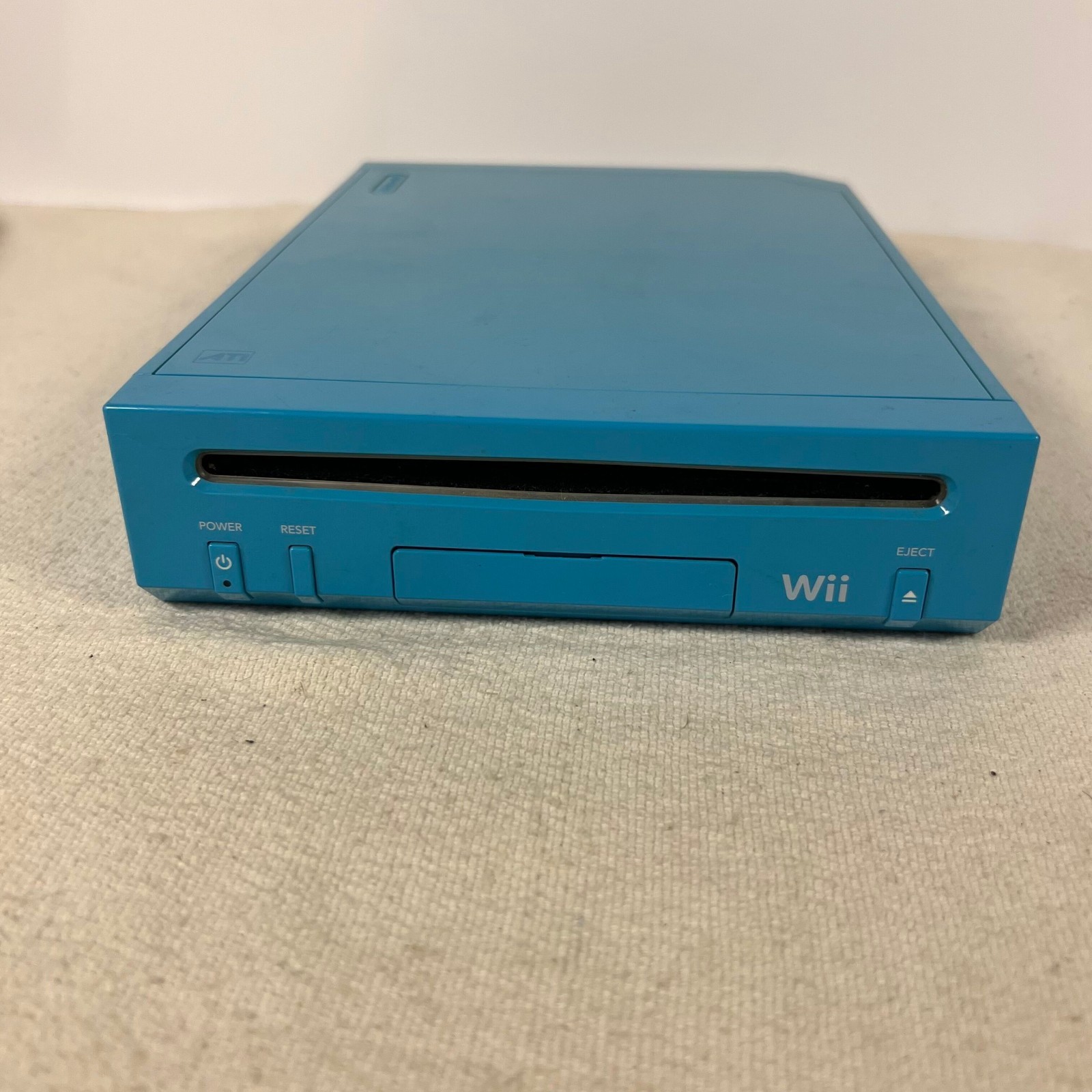 Nintendo Wii Video Game System Console Bundle Rvl-101 Blue