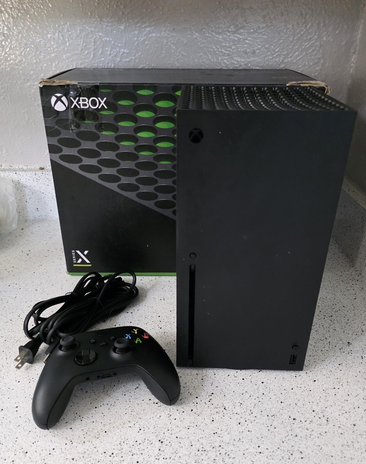 Microsoft Xbox Series X 1TB Video Game Console – Black – FOR PARTS or REPAIR