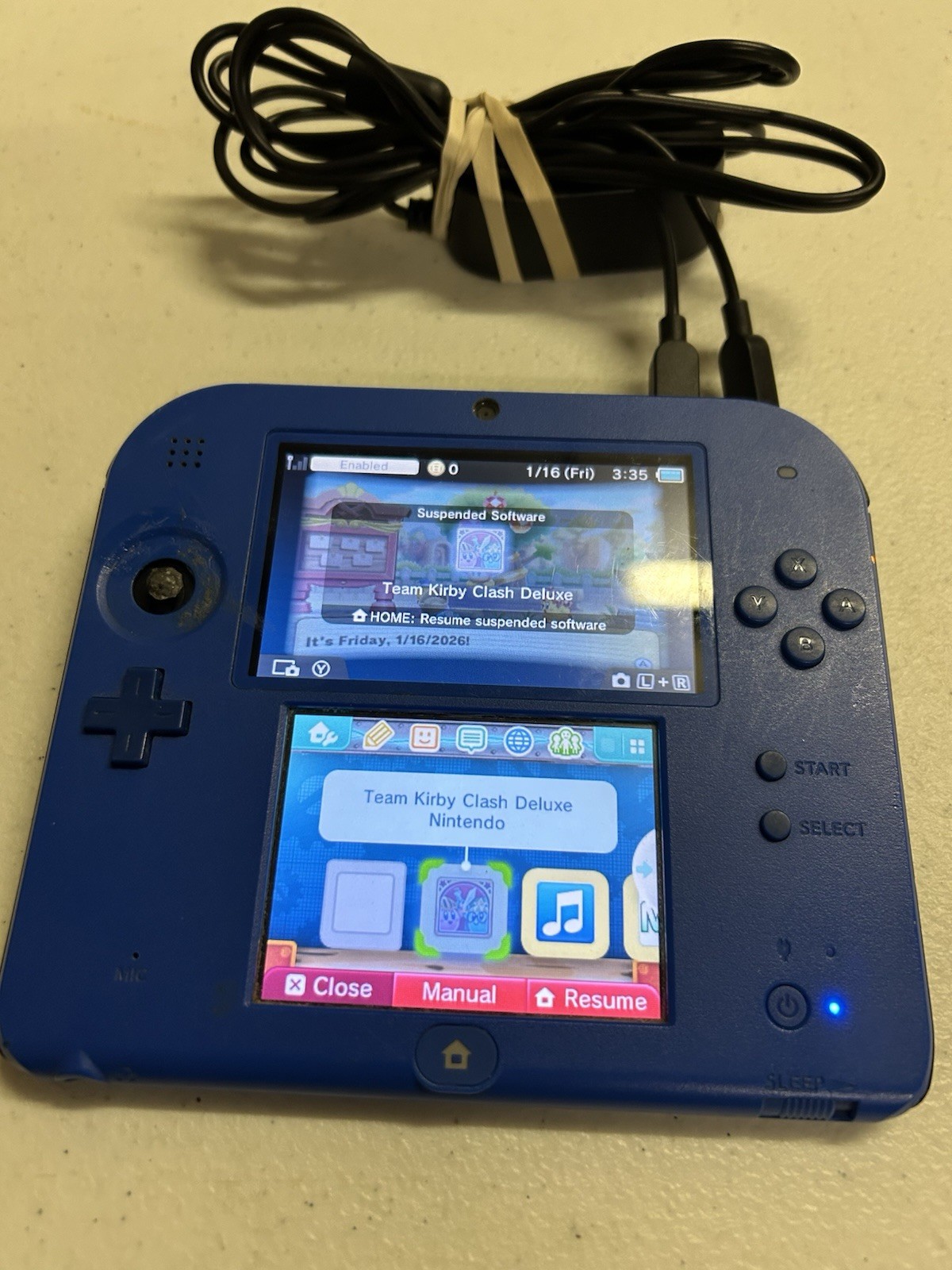 Nintendo 2DS Handheld Game Console FTR-001 Black/Blue Thumb stick Missing Works