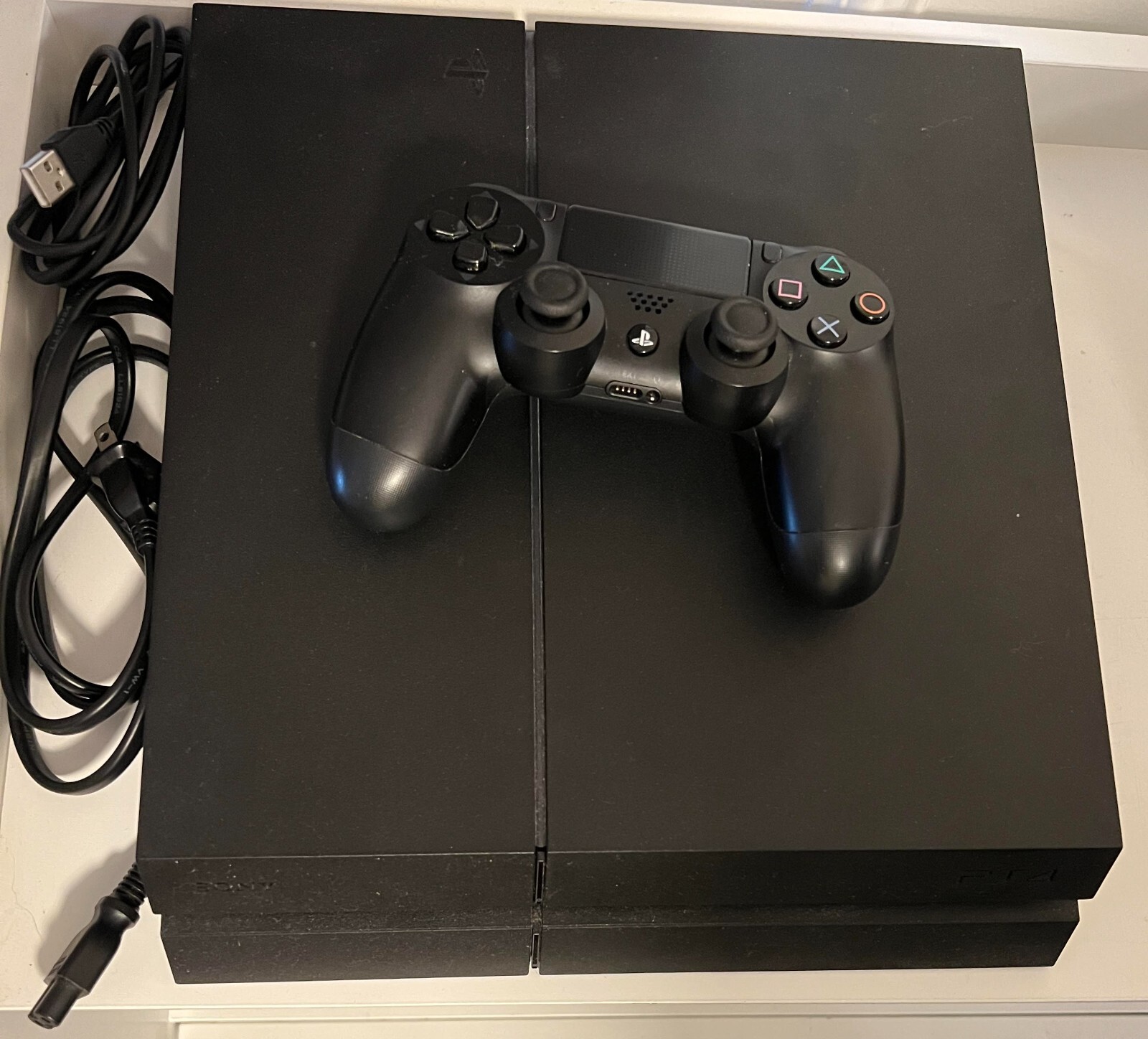 Sony PlayStation 4 (CUH-1215A) 500GB Black Console w/ 4 Games, 1 Controller