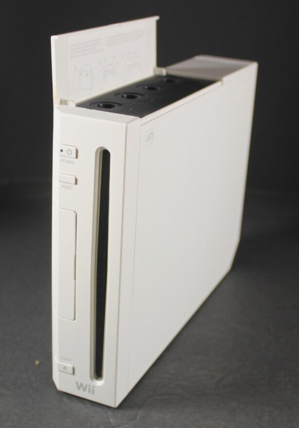 2006 Nintendo Wii Game System White RVL-001 (USA) Console Only NO CABLES