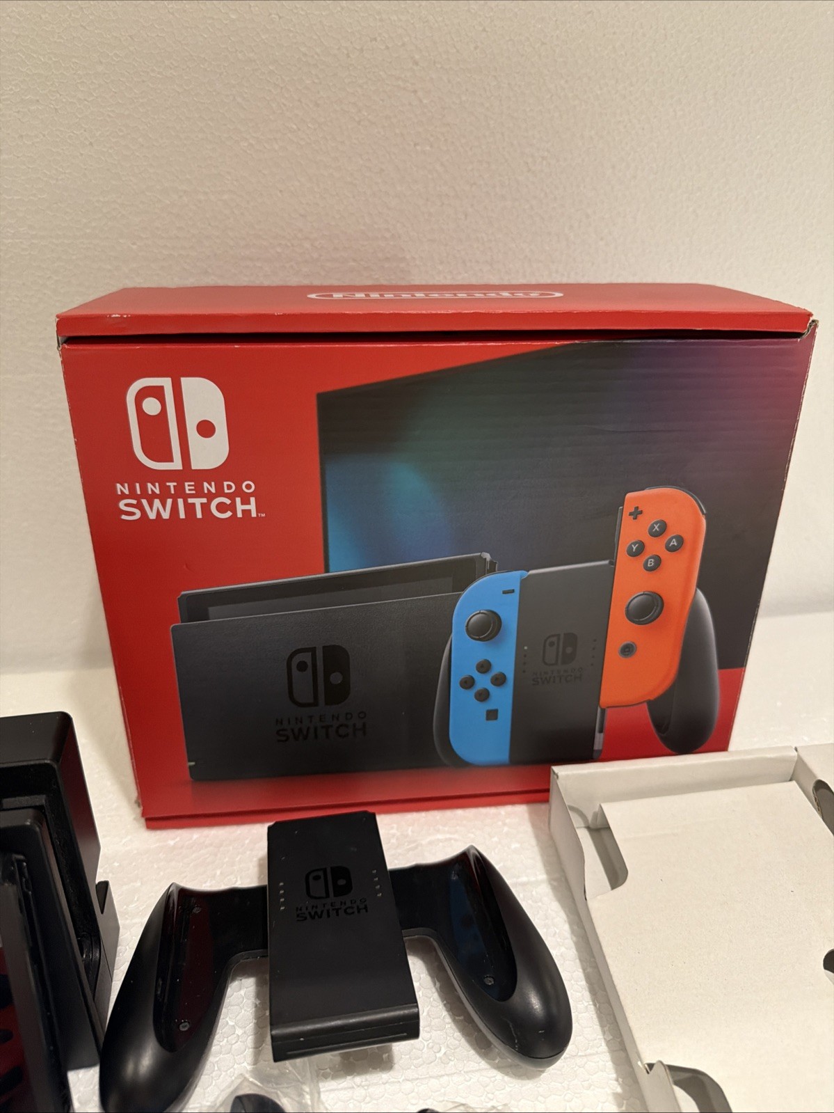 Nintendo Switch Console complete set HAC-001, HAC-001(-01)