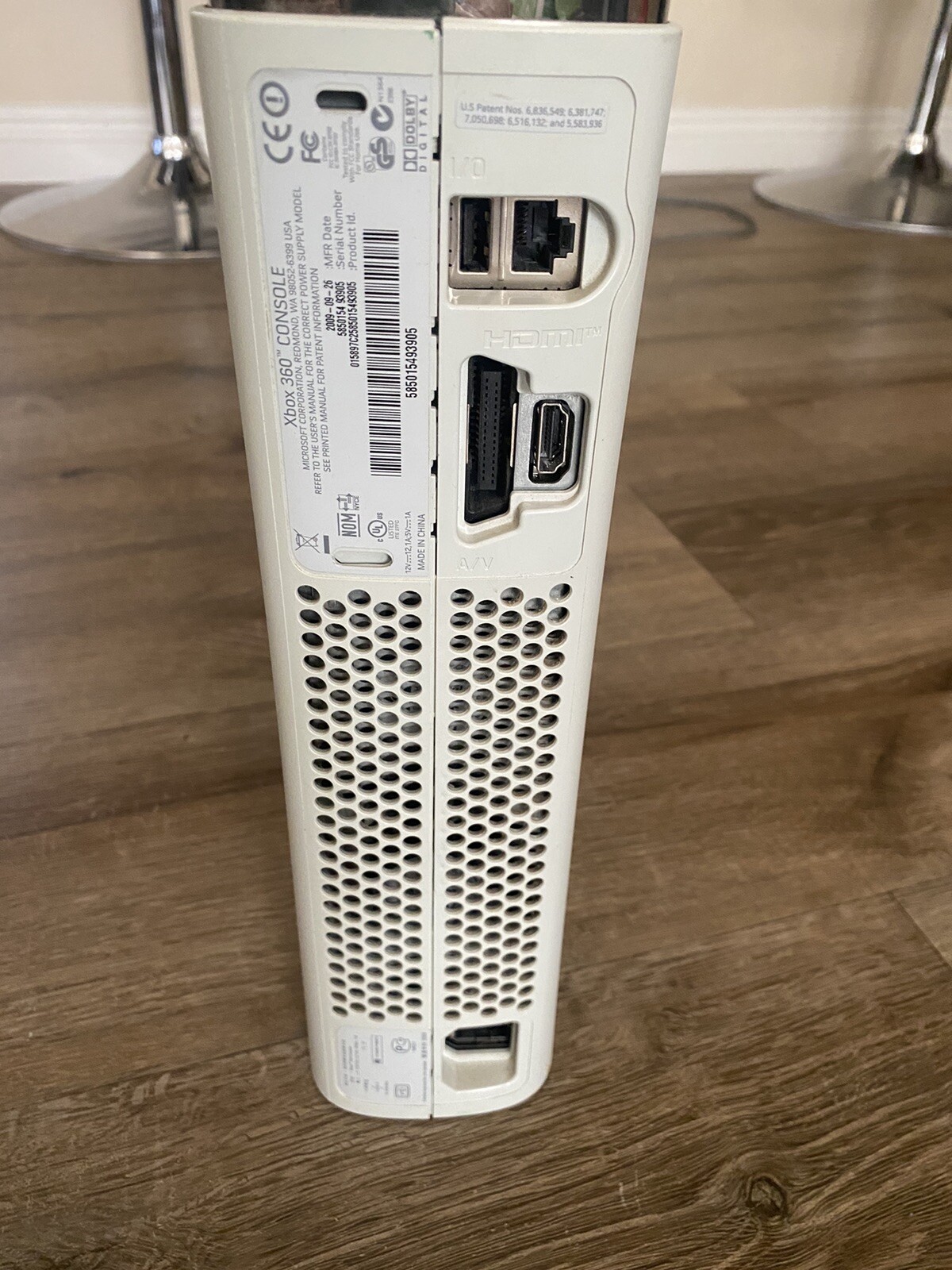 Microsoft Xbox 360 Arcade 120GB Console – White , With Games, See Description