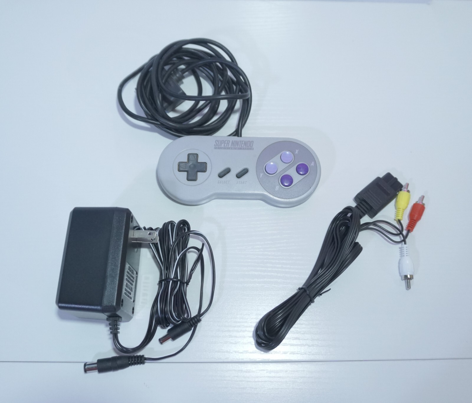 Authentic Transparent Clear Super Nintendo SNES Video Game Console SNS-001
