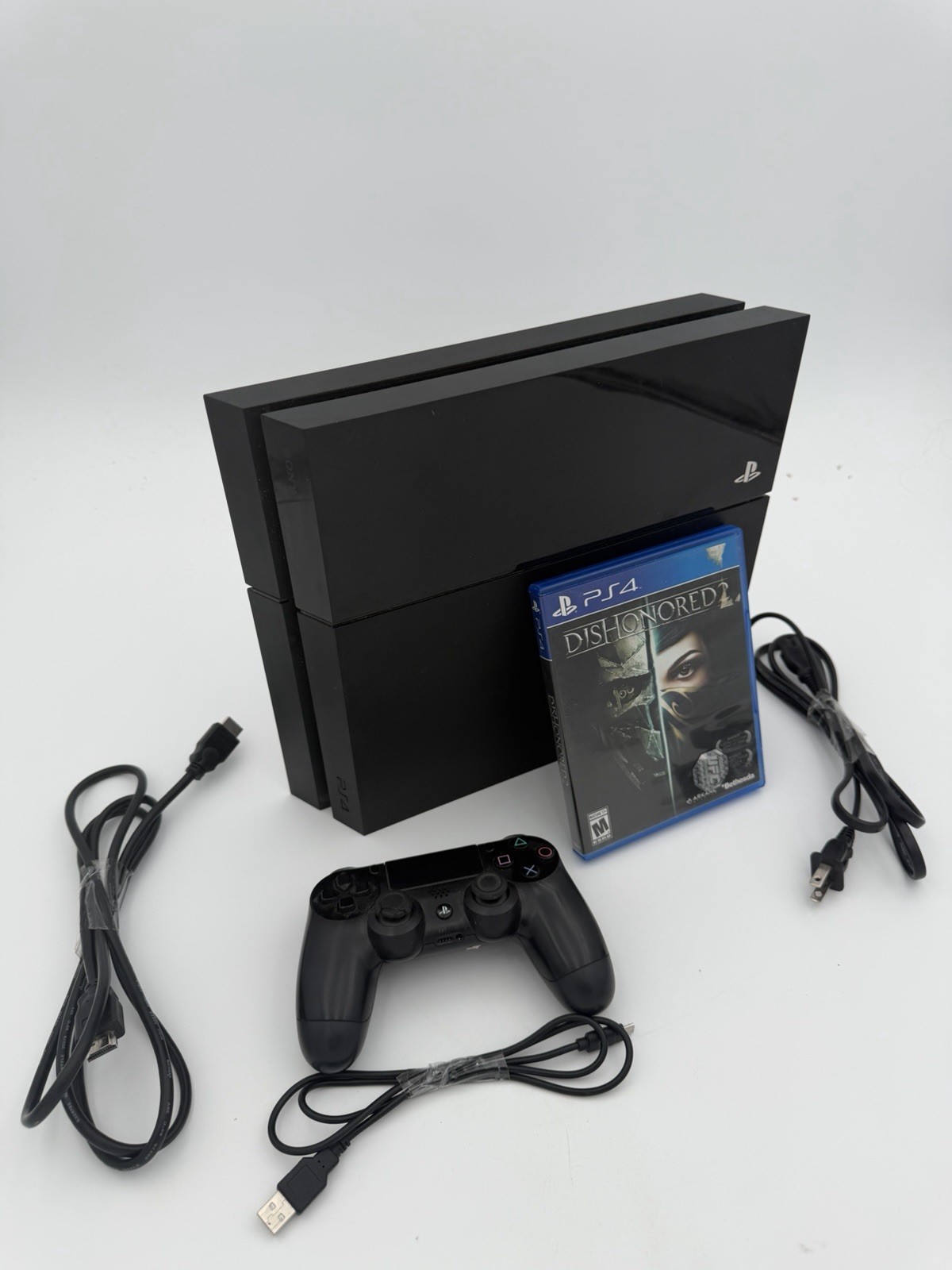 Sony PlayStation 4 PS4 500GB Console Bundle W/ Controller / Game / Cables