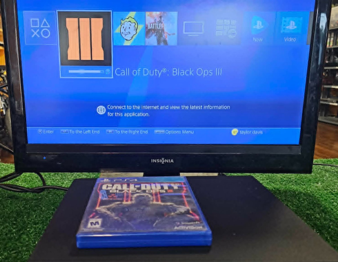 PS4 Pro 1TB Console Bundle (1 Controller, 6 Games) (LOW FIRMWARE 8.03) TESTED