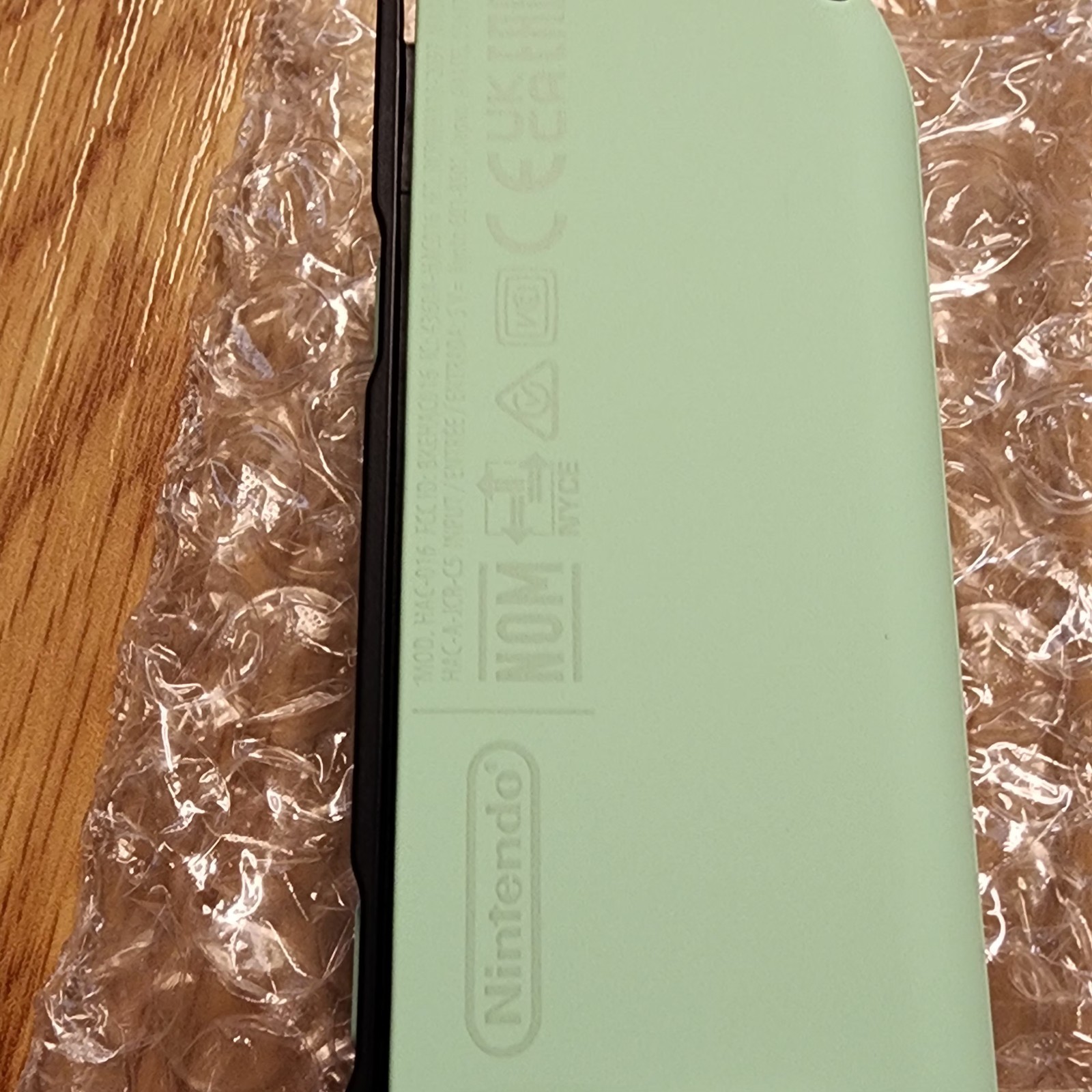 Nintendo Switch Joy-Con (L)/(R) – Pastel Purple Pastel Green – Japan Stock New