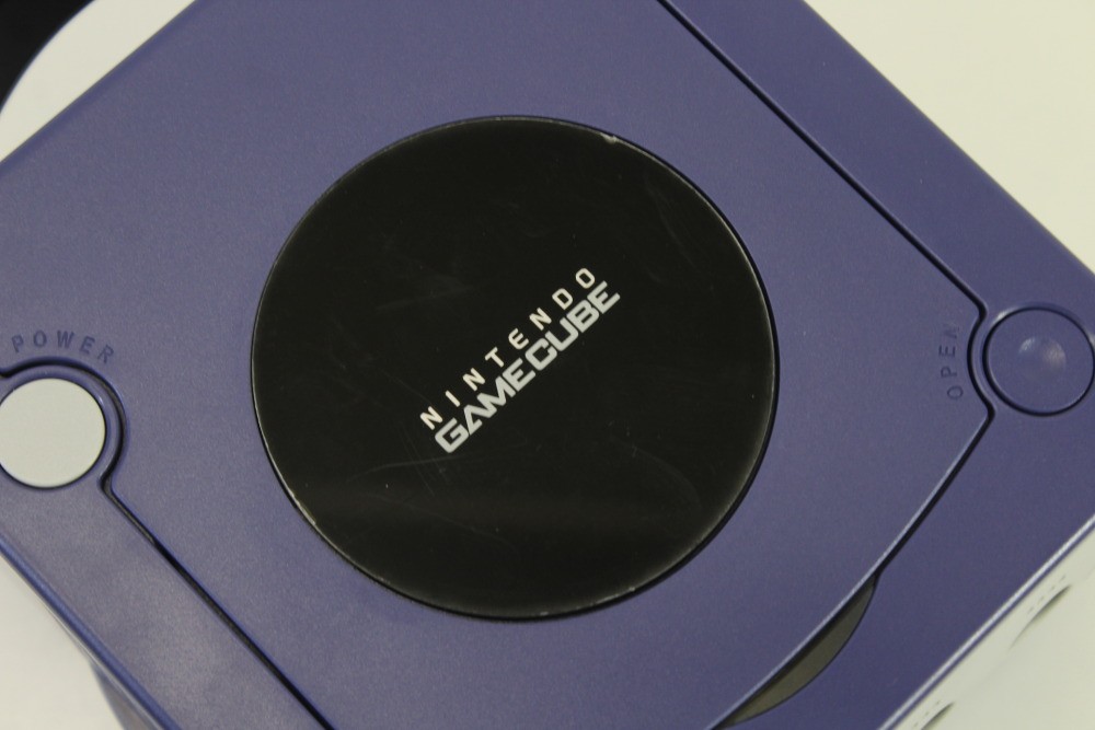 Nintendo Gamecube Console Indigo Purple LED AC S-Video to HDMI NTSC-U/C DOL-001
