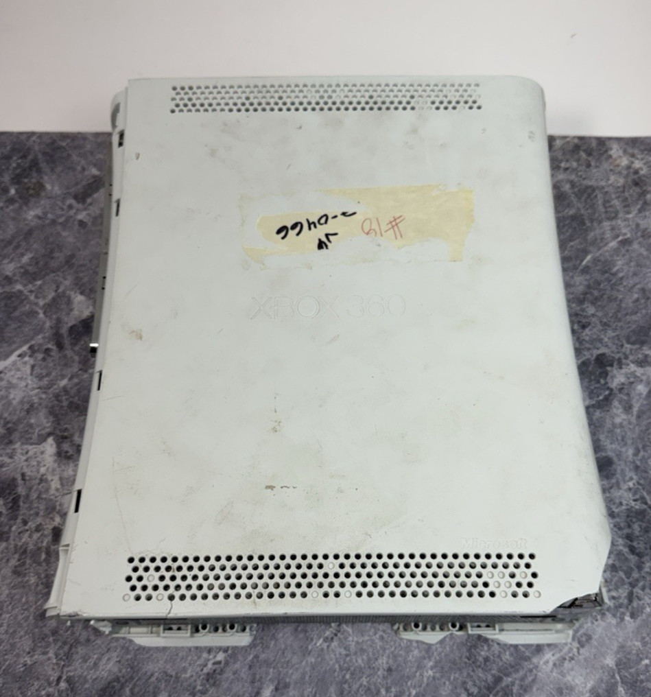 Microsoft Xbox 360 Console White w/ Power Supply FOR PARTS OR NOT WORKING