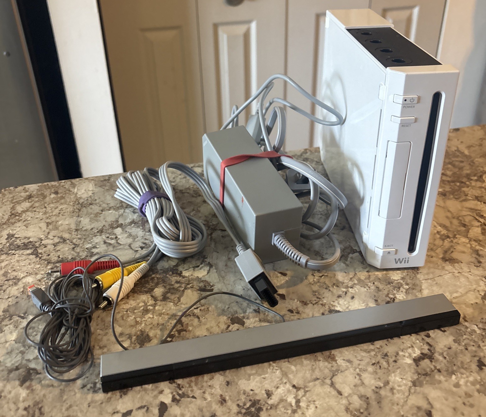 Nintendo Wii Video Game Console (RVL001USA) With All Cables Parts/Repair