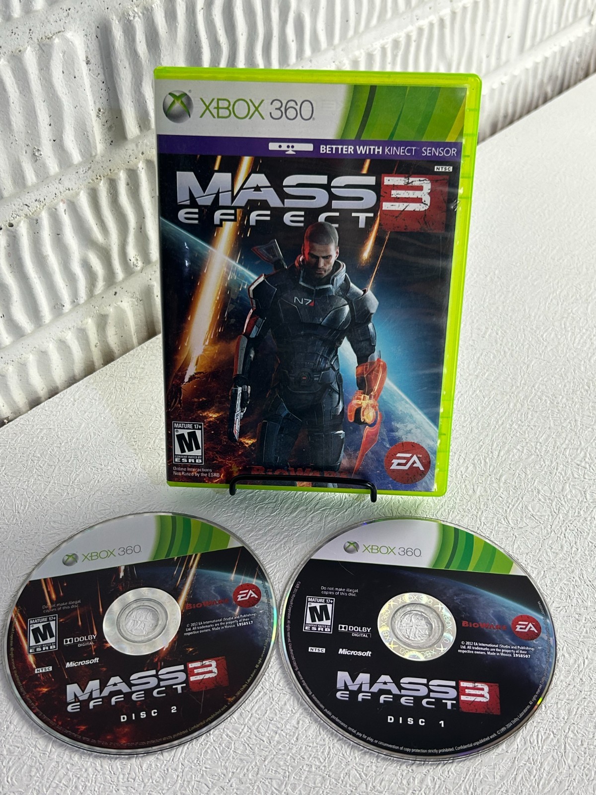 Xbox 360 Slim Console Bundle Tested CIB Mass Effect Trilogy Gears of War 3