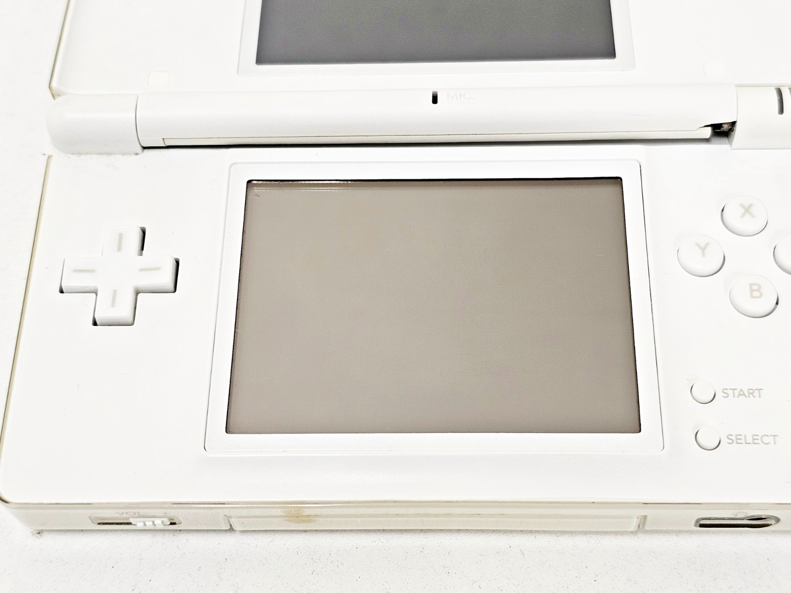 Nintendo DS Lite Console White 047