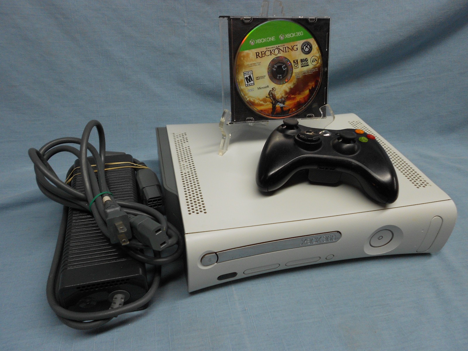 XBOX 360 FALCON 20GB HDMI complete system — PERFECT!!