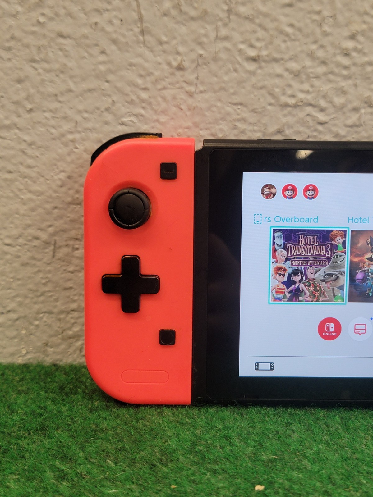 Nintendo Switch Console + Charger & Stand Red HAC-001-01