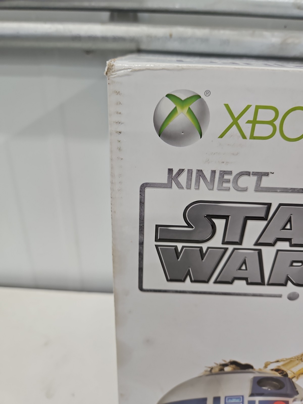 Xbox 360 R2D2 Star Wars Console C3PO Controller White Kinect Games 320GB Box