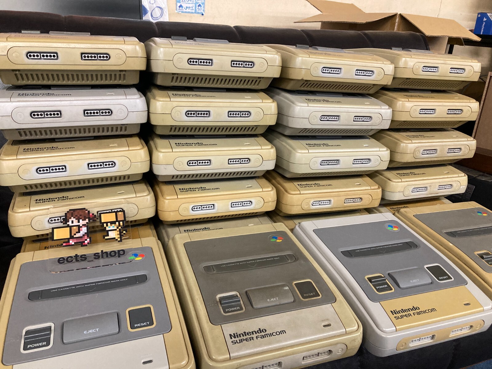 Nintendo Super Famicom Console Lot of 4 Junk for parts or Repairs Untested Japan