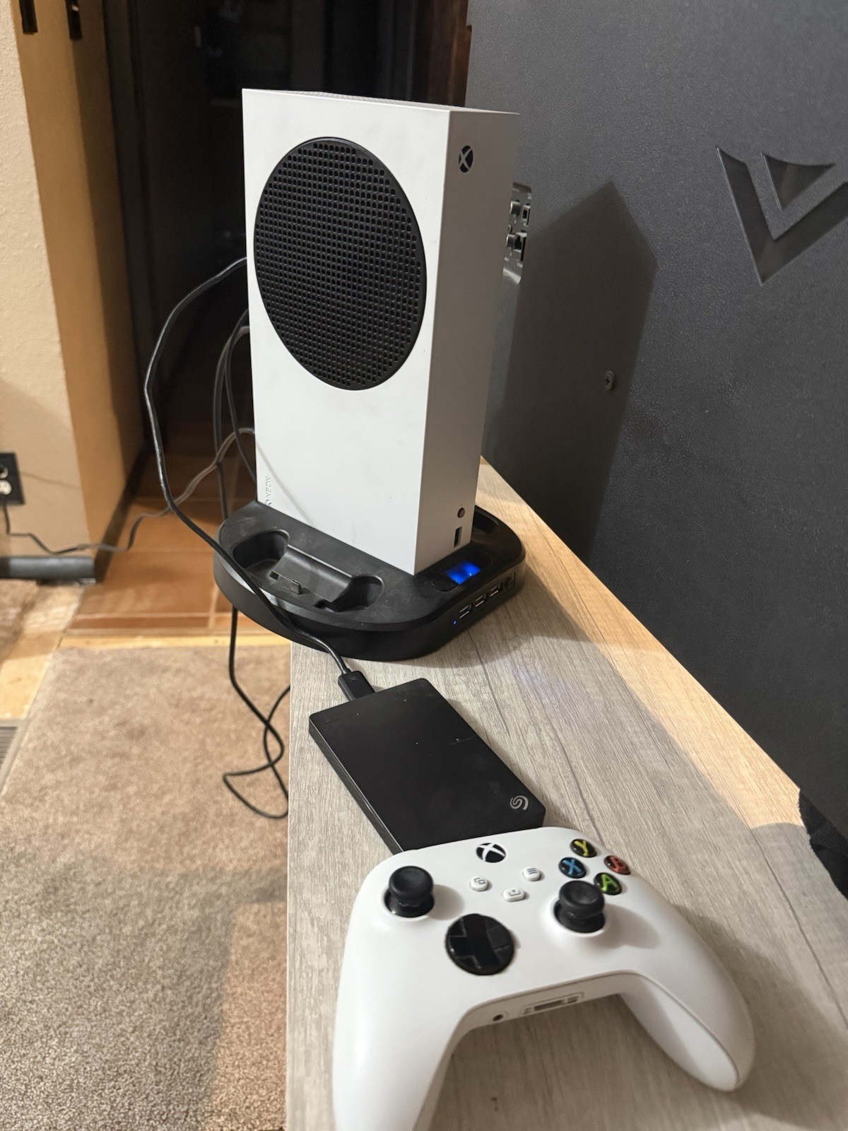 Xbox Series S 512GB White Console with Controller, Charge Station, 2TB Seagate