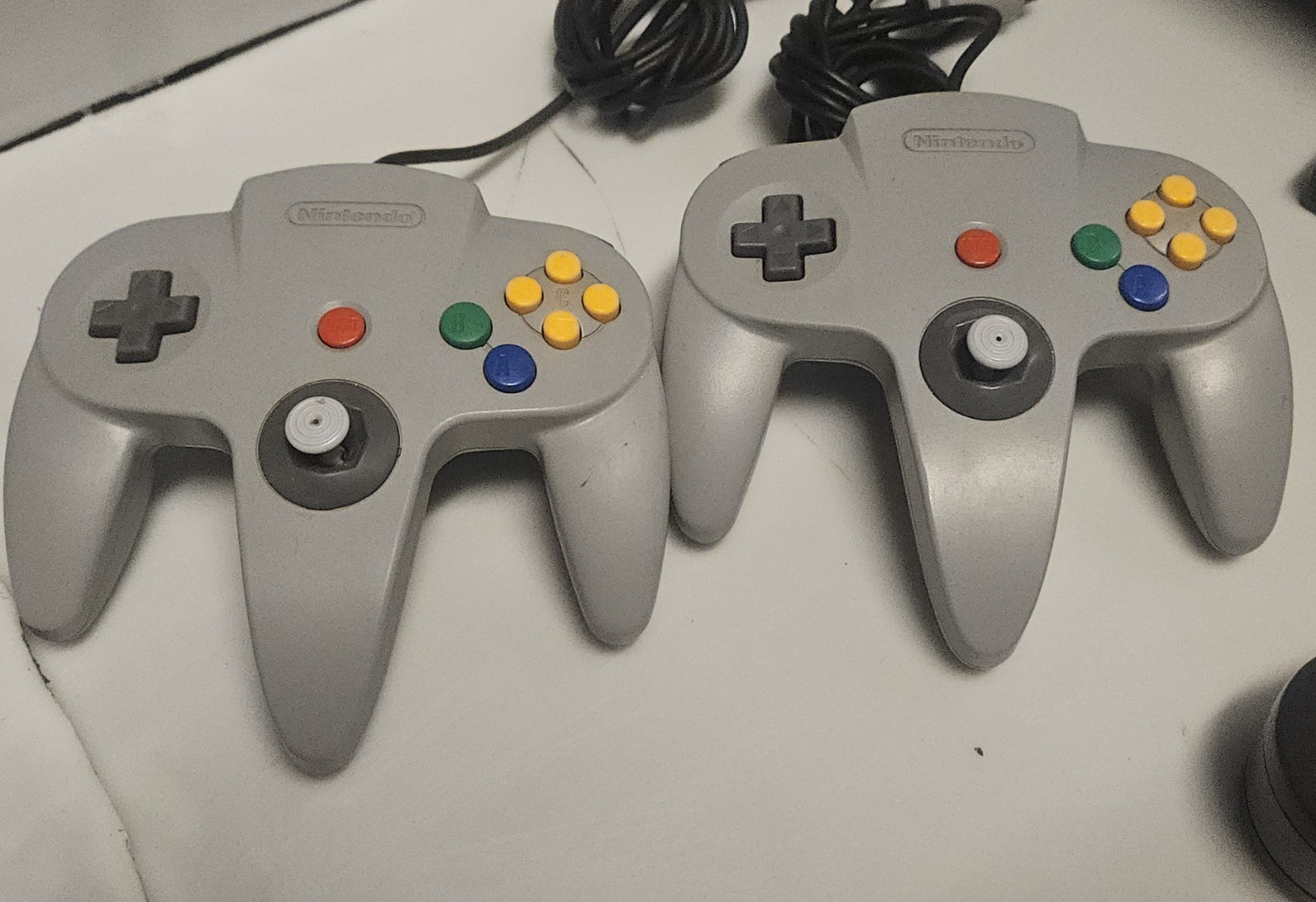 ​Nintendo 64 N64 Bundle: Super Mario 64, DK64, OEM Expansion Pak, 2 Controllers