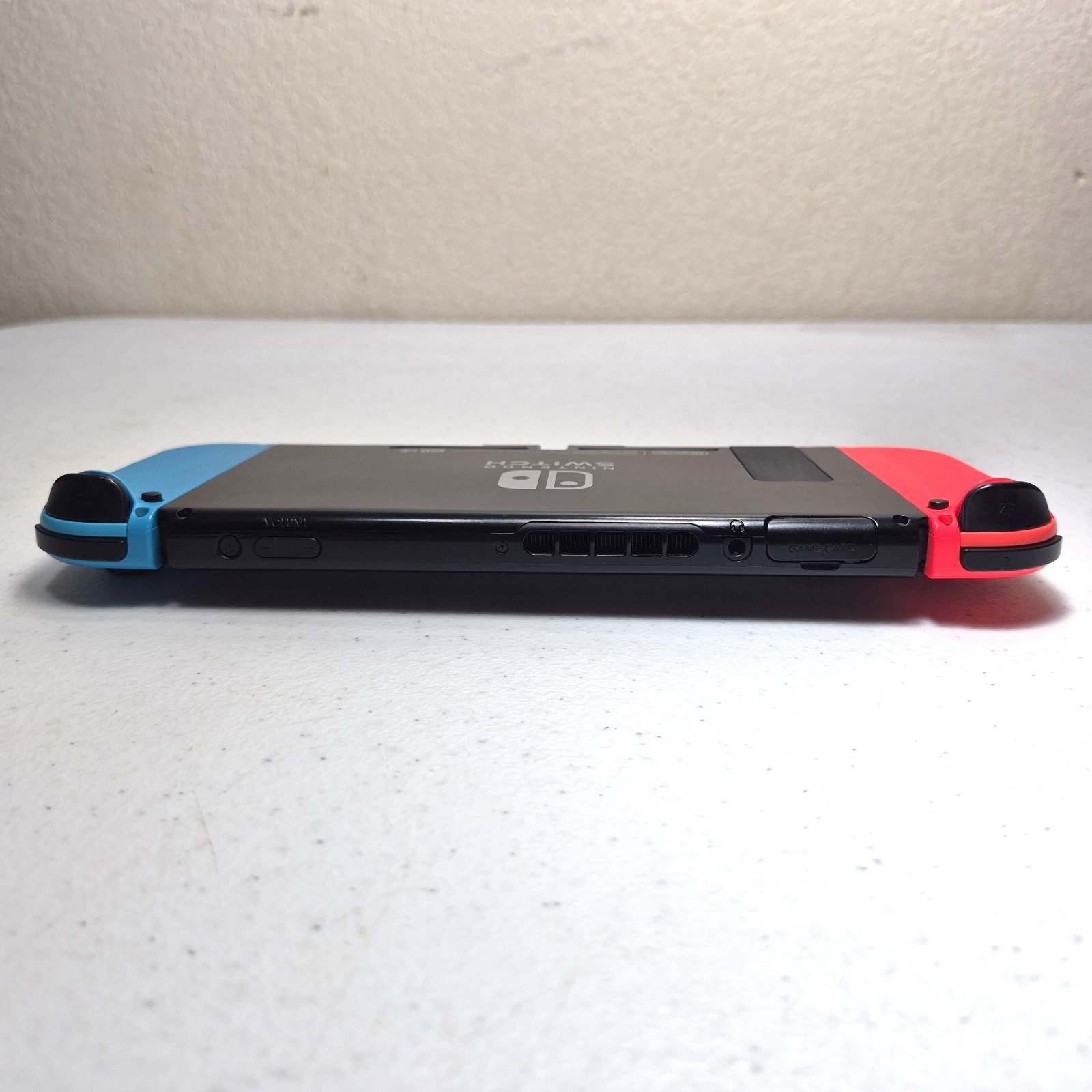 Nintendo Switch Bundle LOT 32GB Gray Console Neon Red Blue Joy-Con