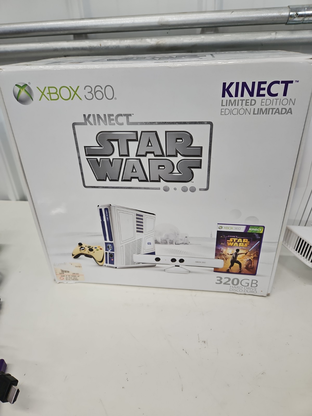 Xbox 360 R2D2 Star Wars Console C3PO Controller White Kinect Games 320GB Box