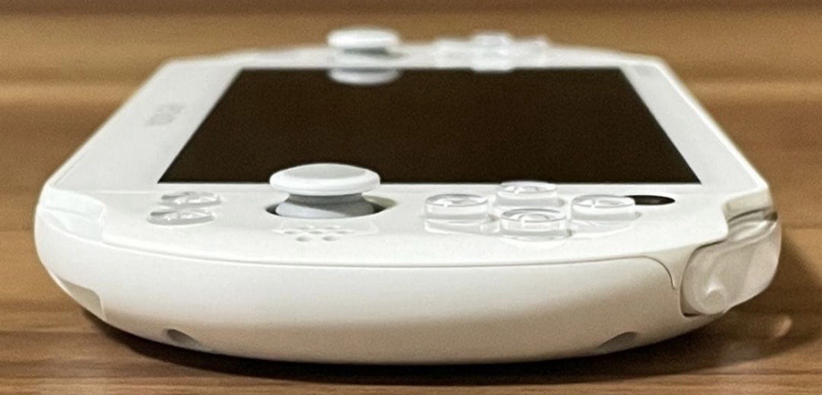PlayStation Vita Wi-Fi model white PCH-2000 ZA12 Free Ship