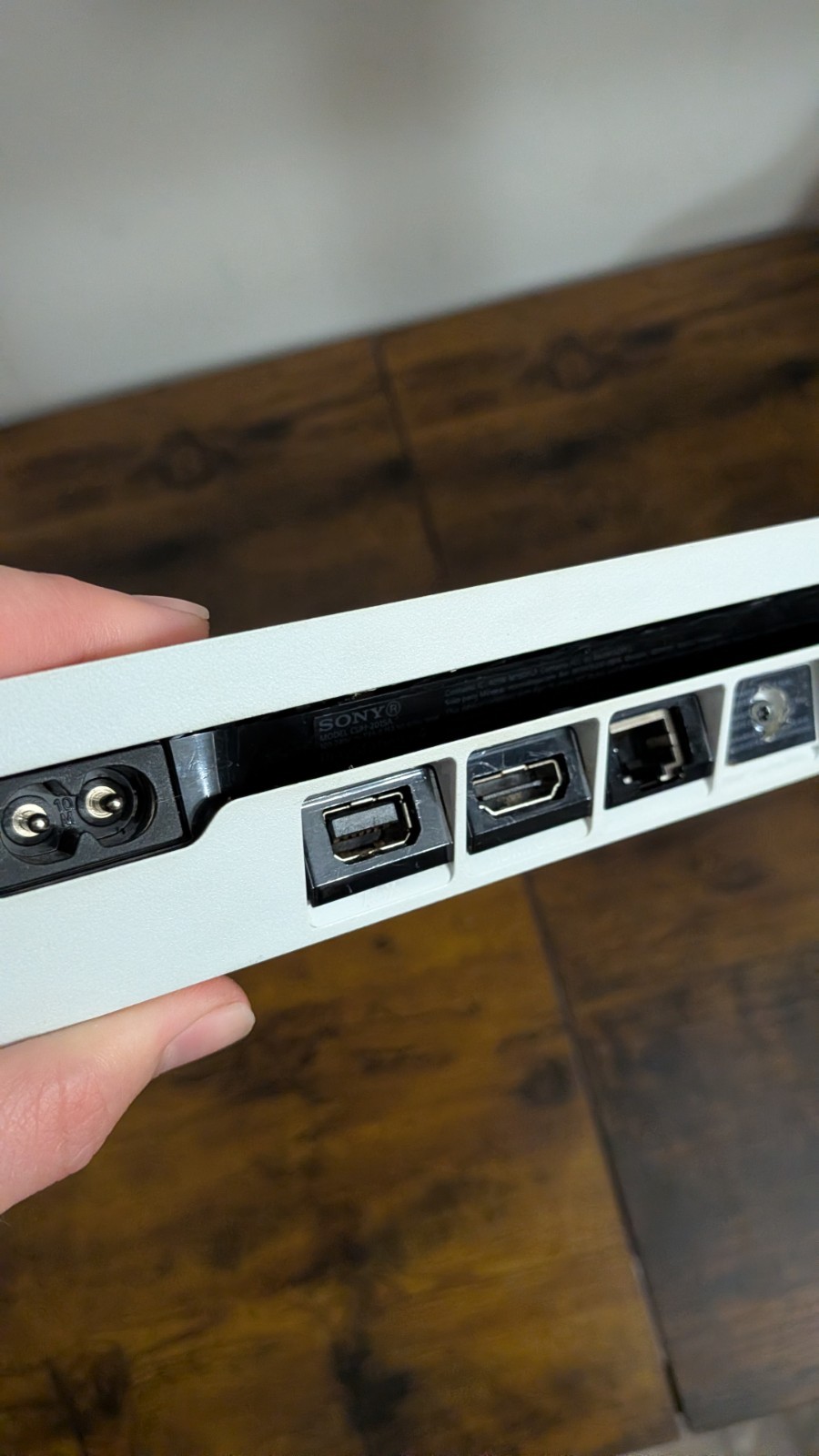 500GB WHITE PS4 SLIM – CUH-2015A CONSOLE ONLY TESTED WORKING