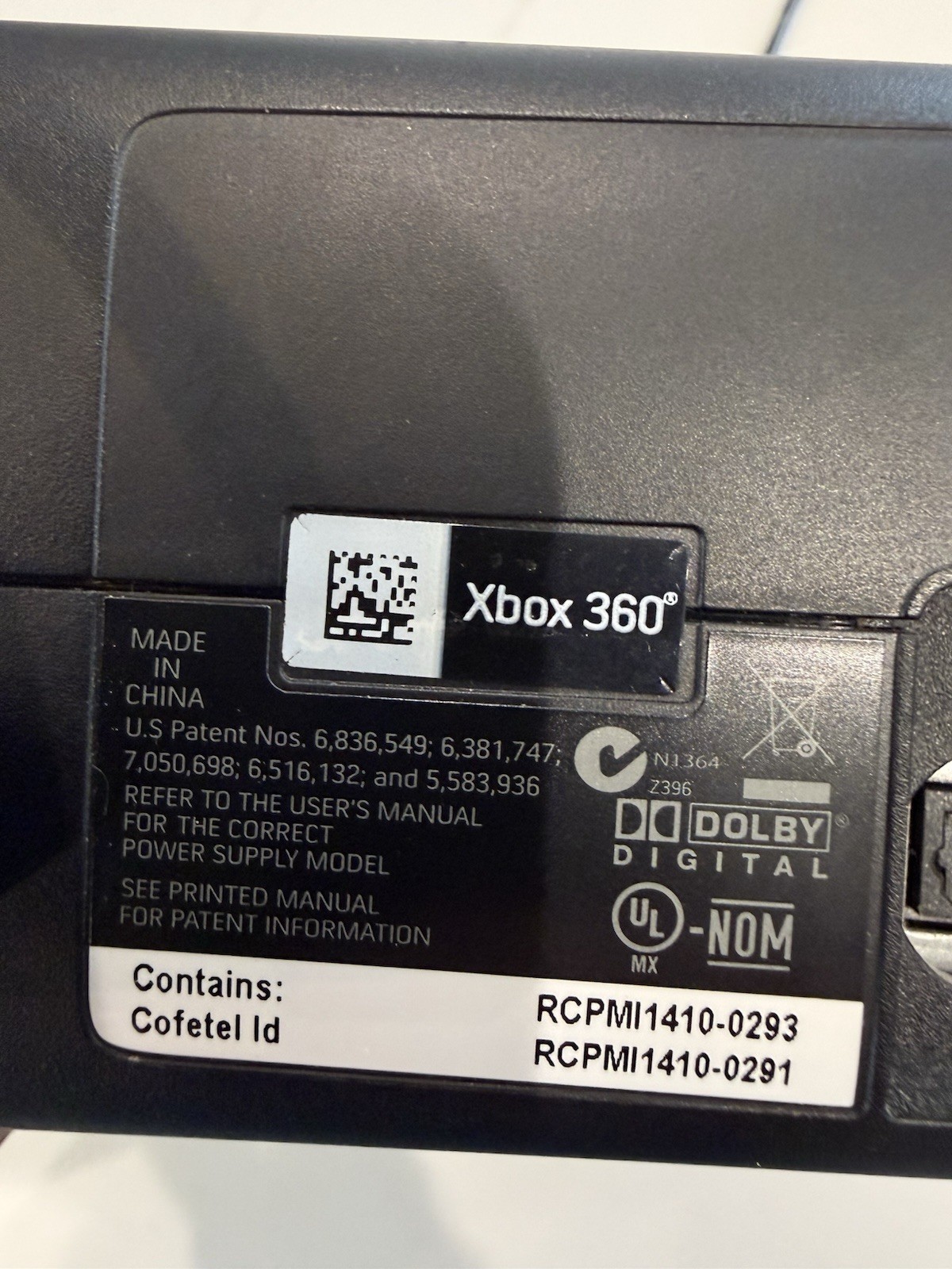 Microsoft Xbox 360 S Black Home Console 1439 HDMI Dolby Digital 2011