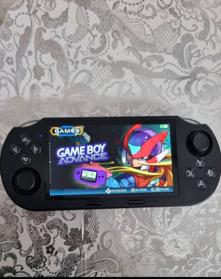 retro portable console