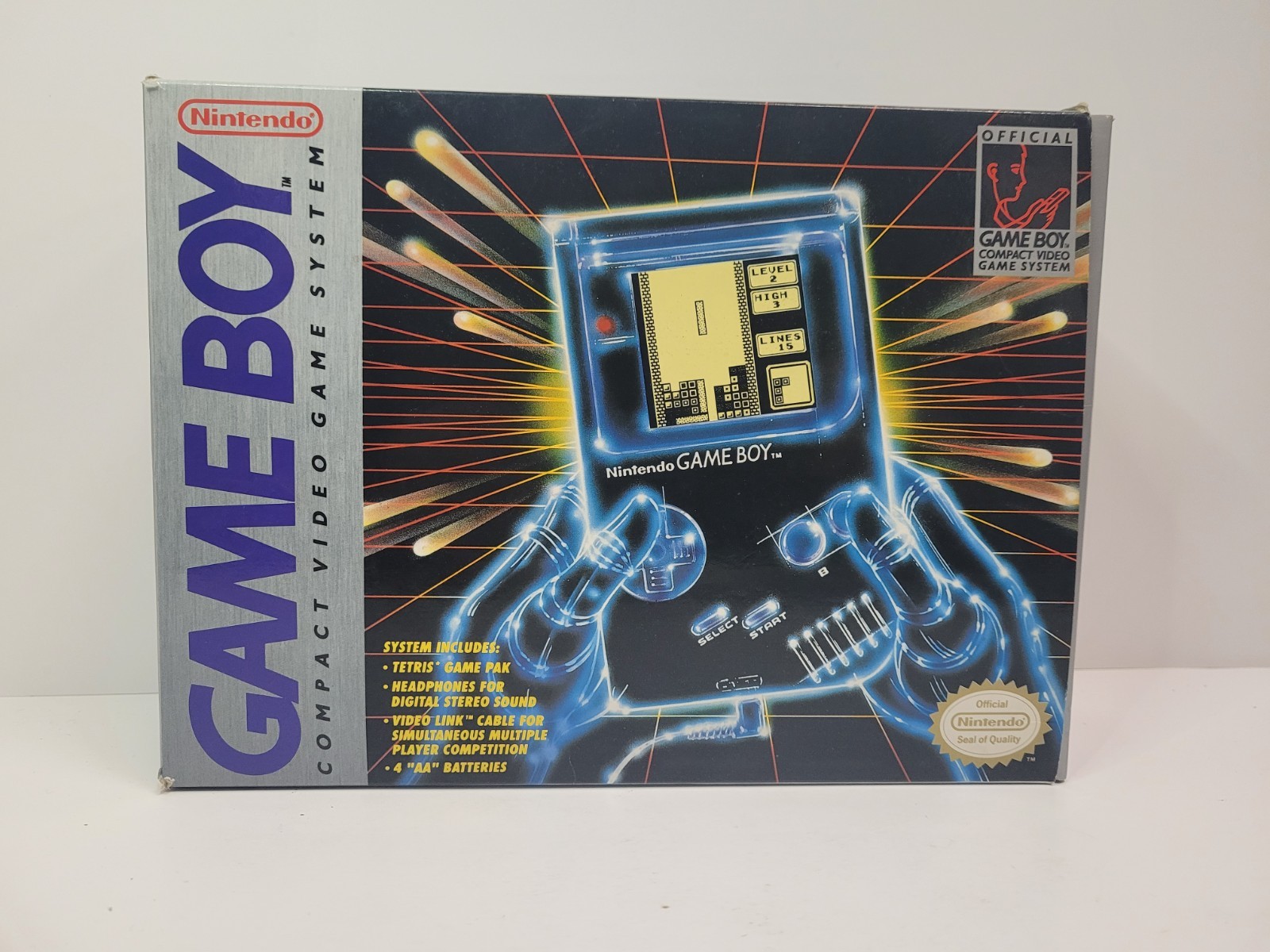 Ninendo Game Boy system – with game, manuals, link cable ( B331 )