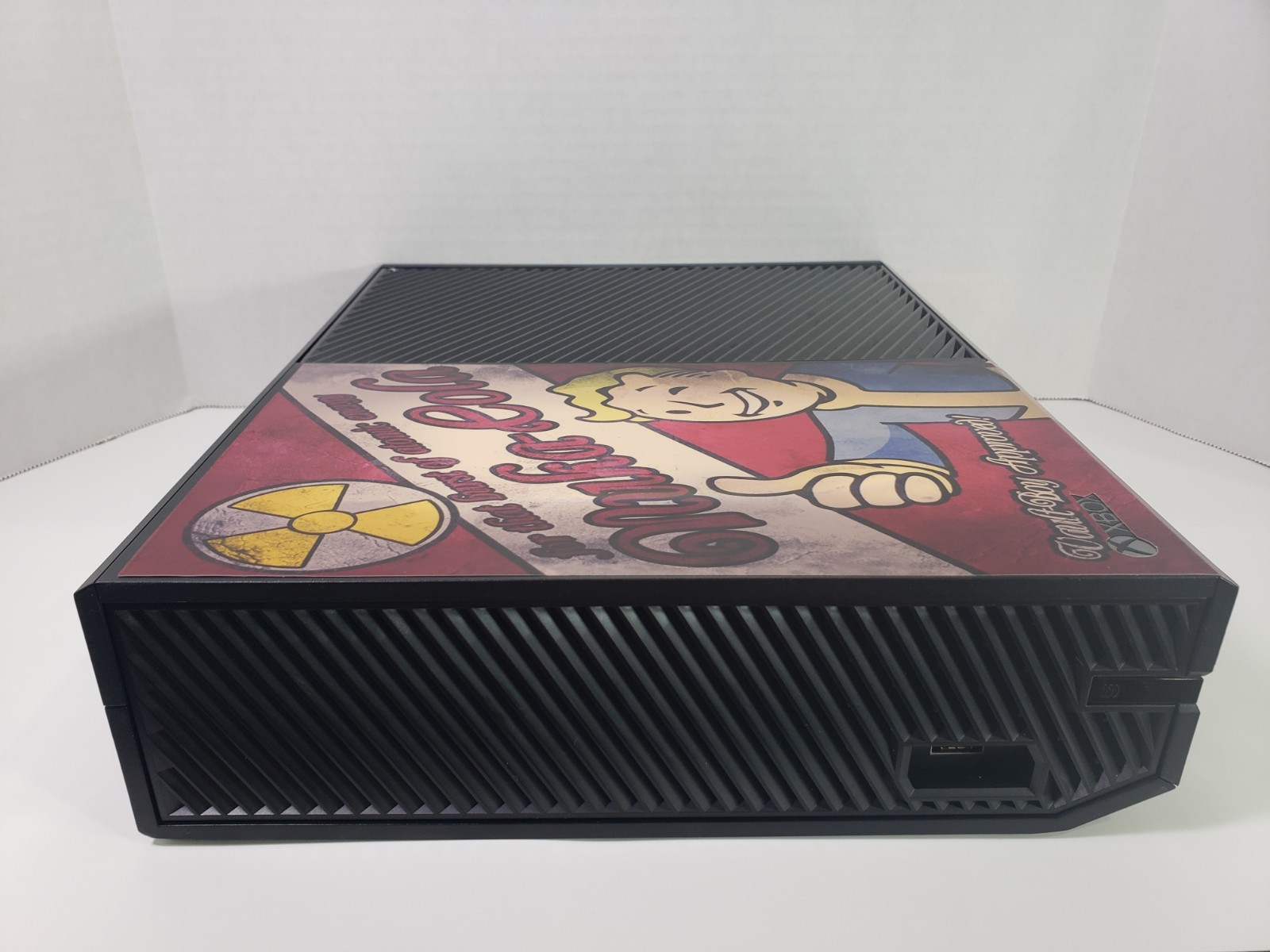 Microsoft Xbox One 500GB Home Console – Fallout Skinned (1540) Console Only!
