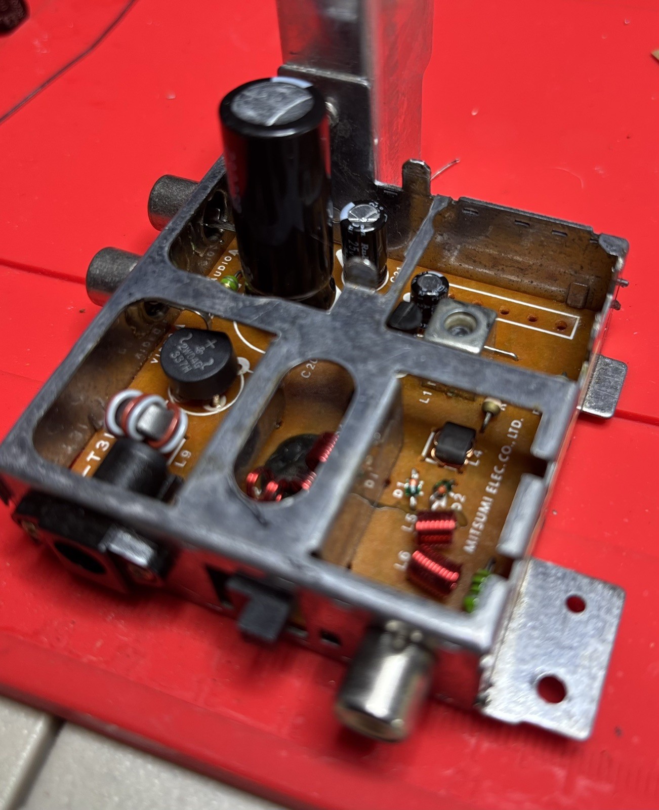 NES Console – Recapped, New VR, Lock-Out disabled, OEM 72-Pin, Bridge Rectifier