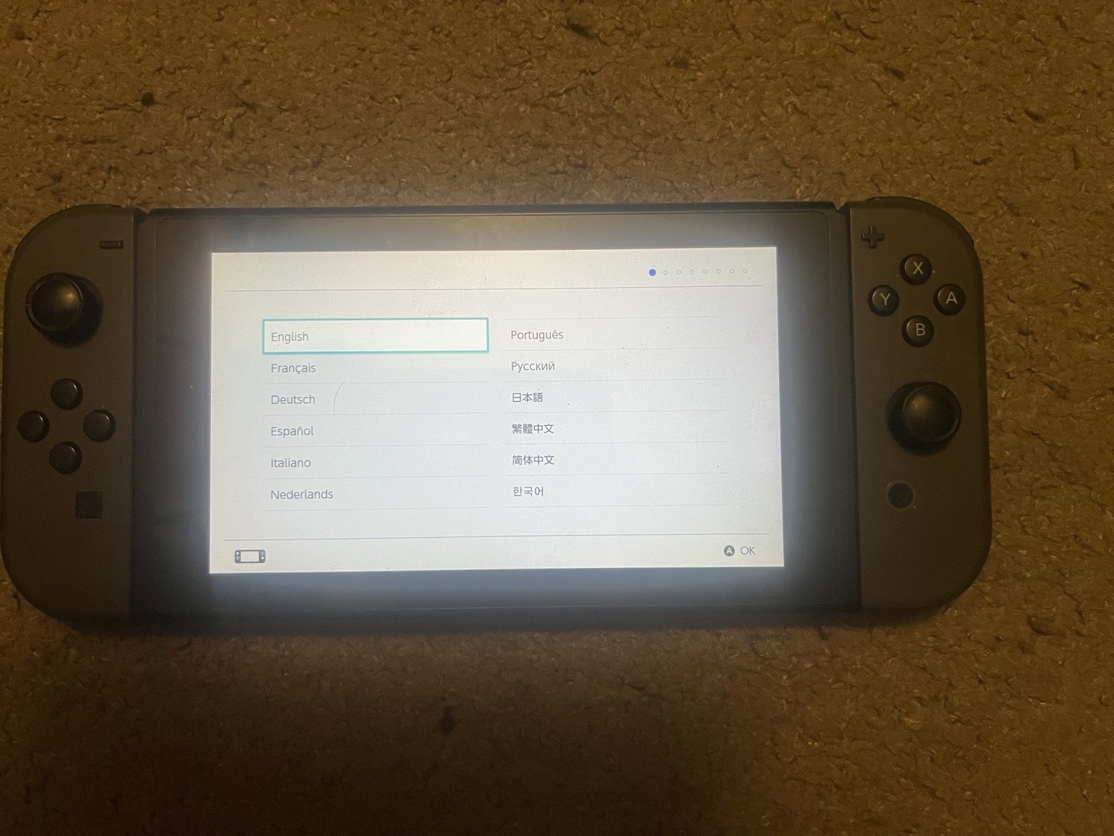 GUARANTEED WORKING – Original Nintendo Switch With Bonus 32G Micro SD Card