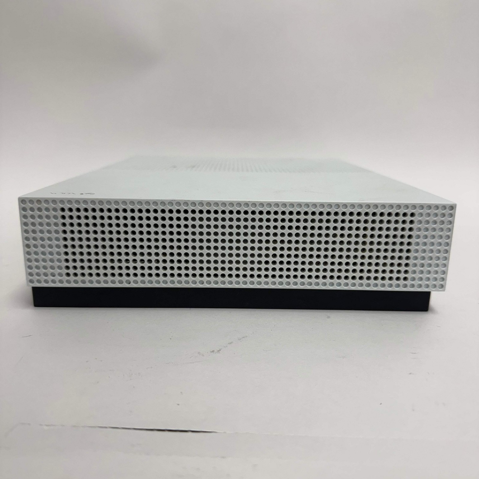 Microsoft Xbox One S All-Digital 1TB Console Gaming System Only Robot White 1681
