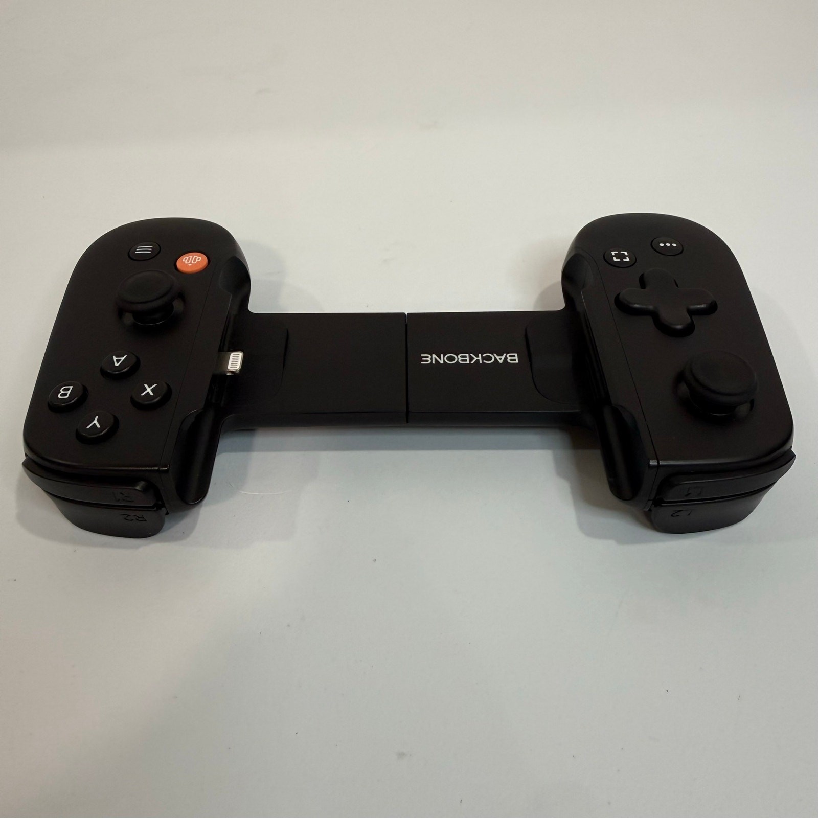 Backbone One Xbox Edition Lightning Mobile Gaming Controller for iPhone Tested