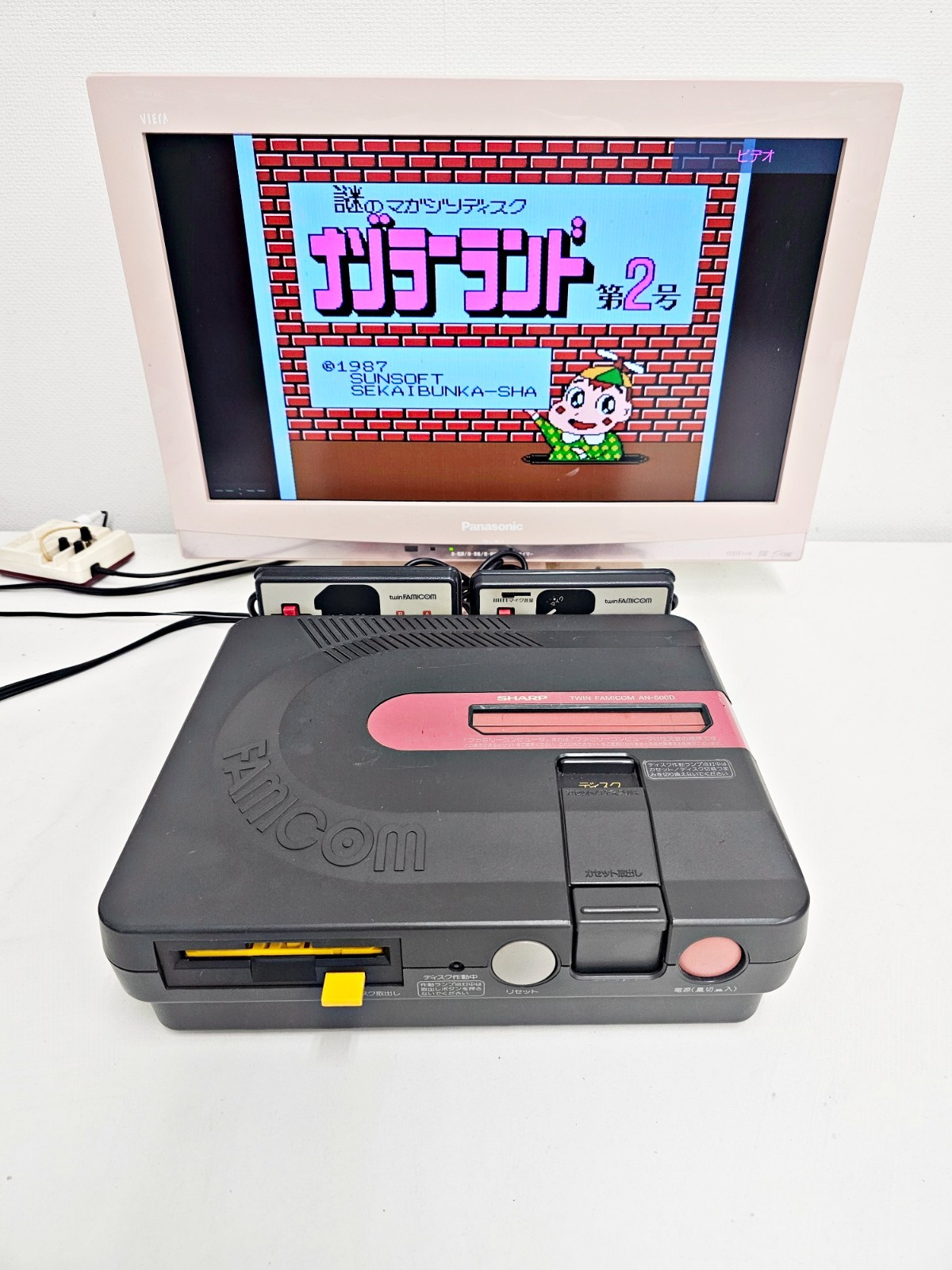 Sharp Twin Famicom AN-500B Black New Belt/tuning 586 Japan DHL 1 week to USA
