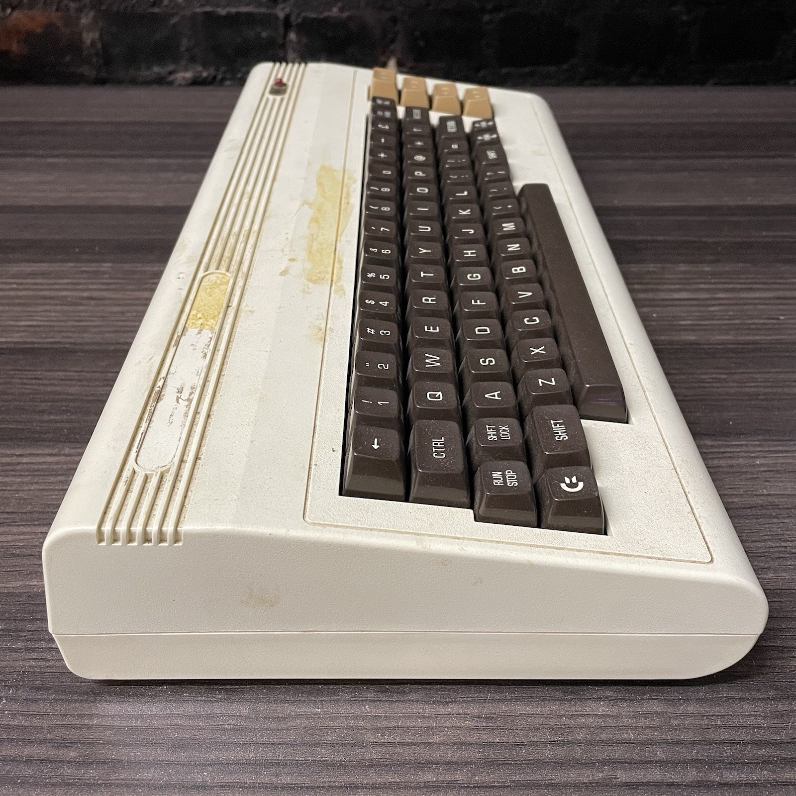Commodore VIC-20 Computer + Power Supply — Untested / Parts or Repair / As Is