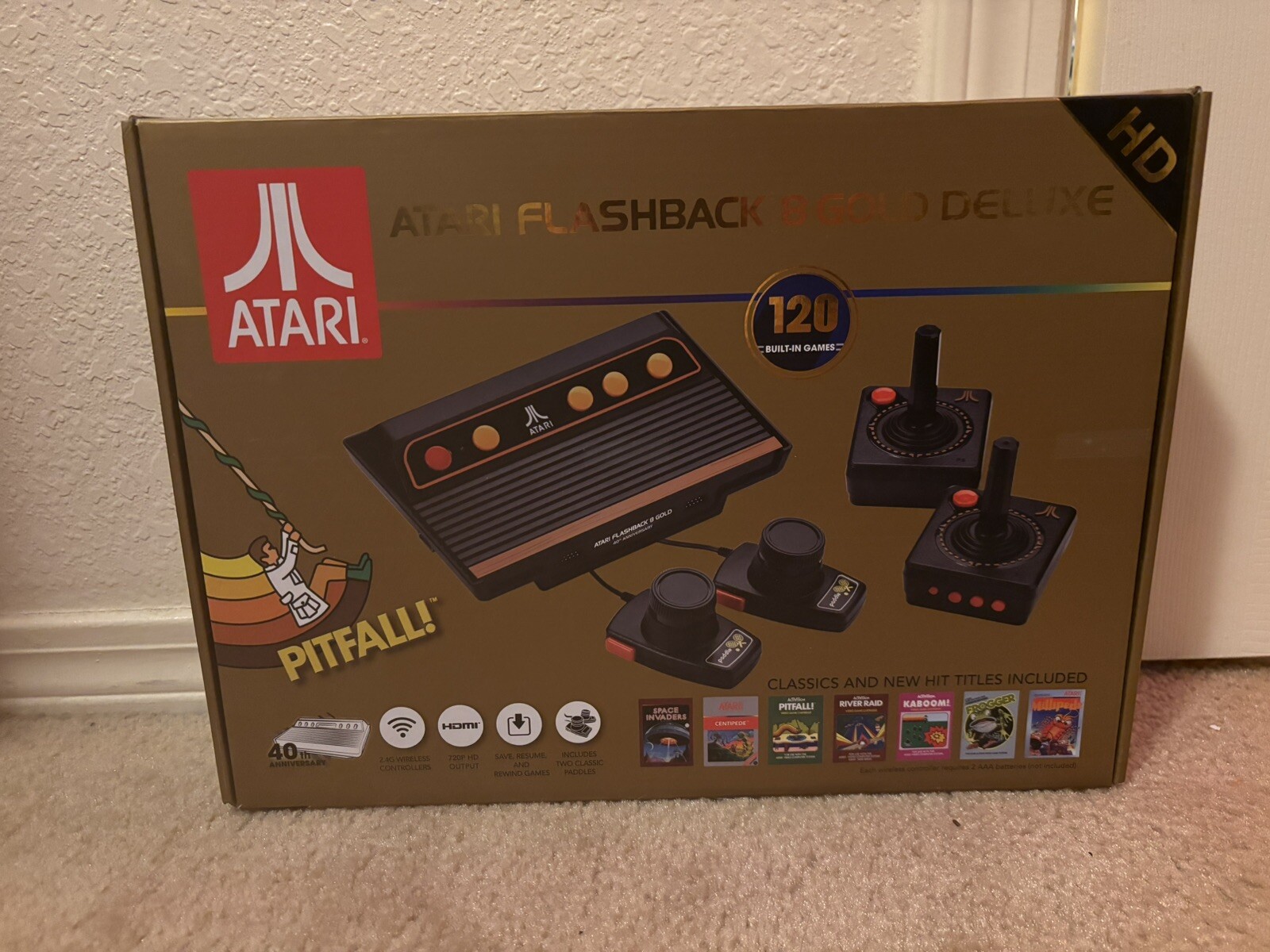 Atari Flashback 8 Gold Deluxe HD Classic w/120 Built In Games (READ DESCRIPTION)