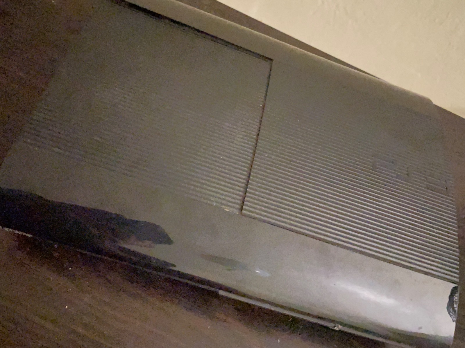 Sony PlayStation 3 250GB Console – Black (NO CABLES/ NO CONTROLLERS)